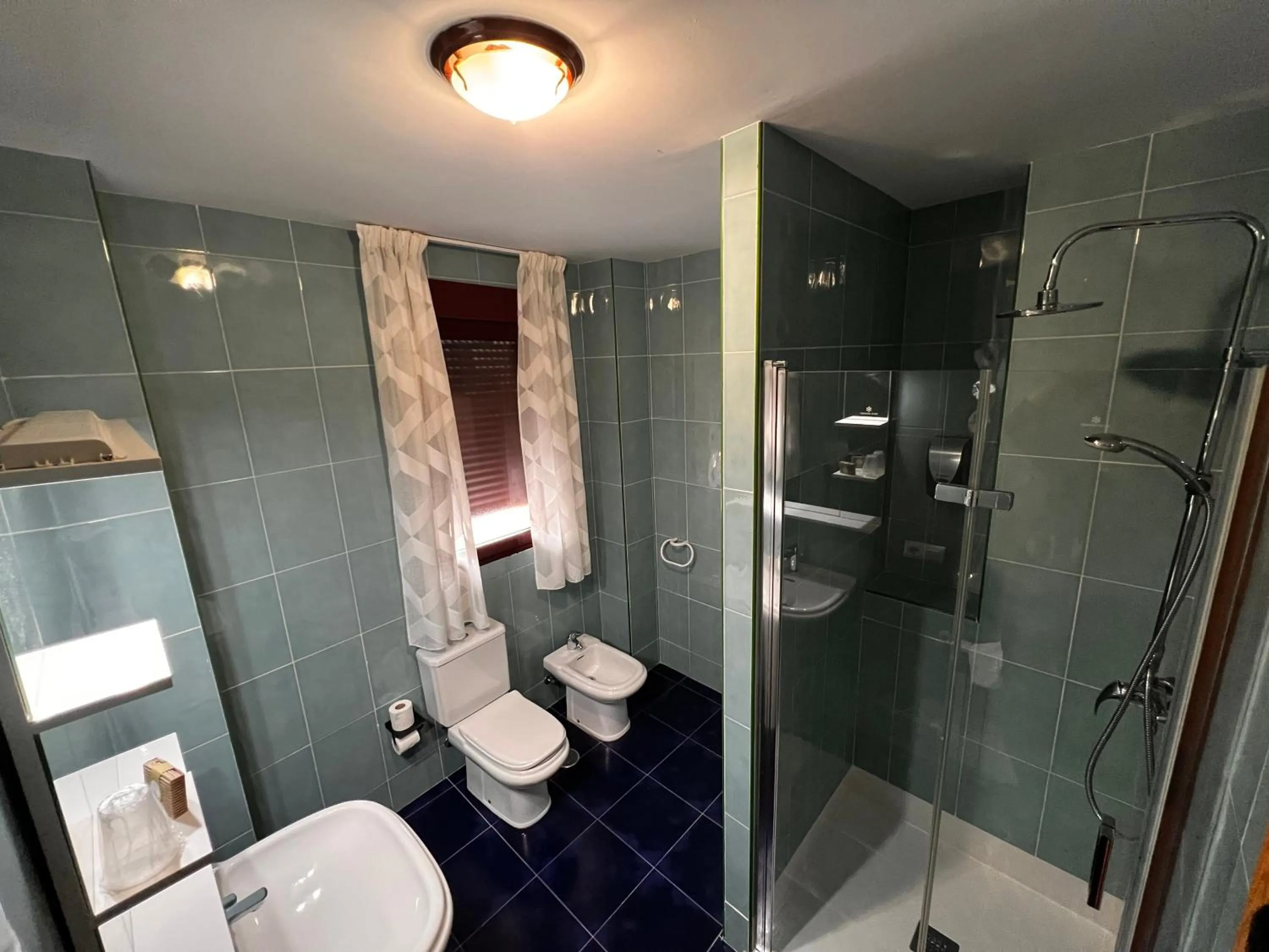 Hotel Puente de Piedra