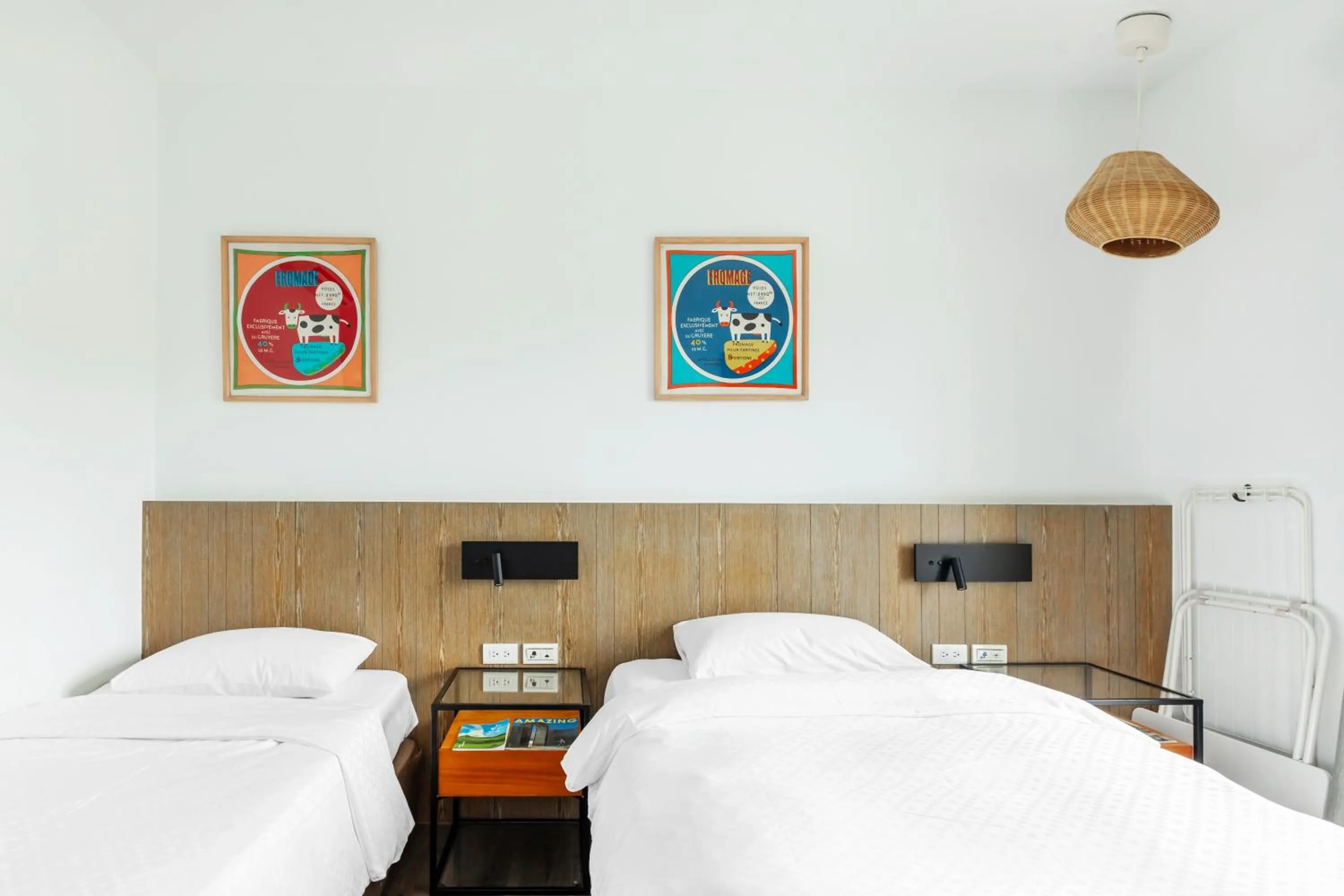 Photo of the whole room, Bed in Fairyland & Farm Guest House