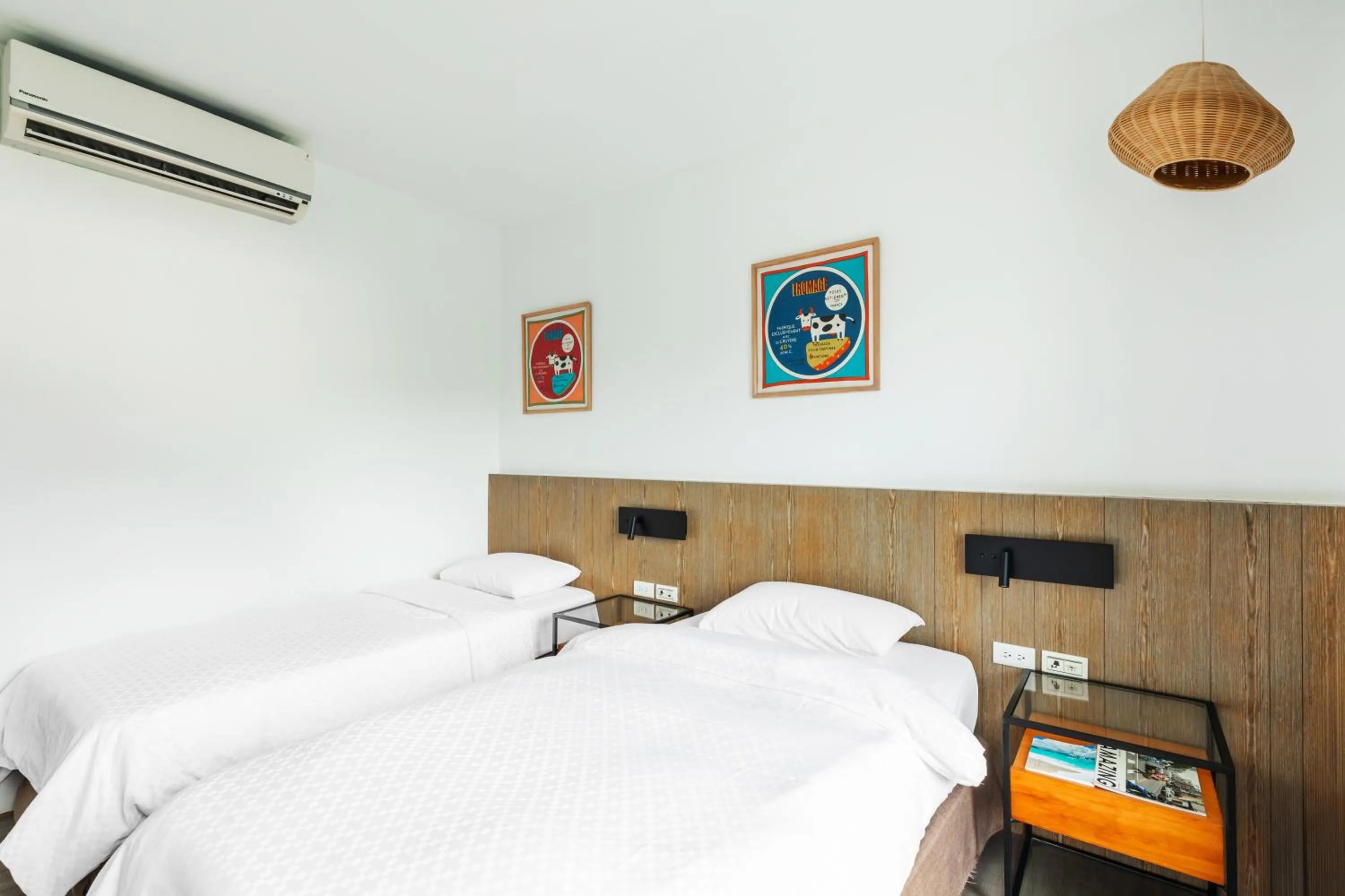 Photo of the whole room, Bed in Fairyland & Farm Guest House