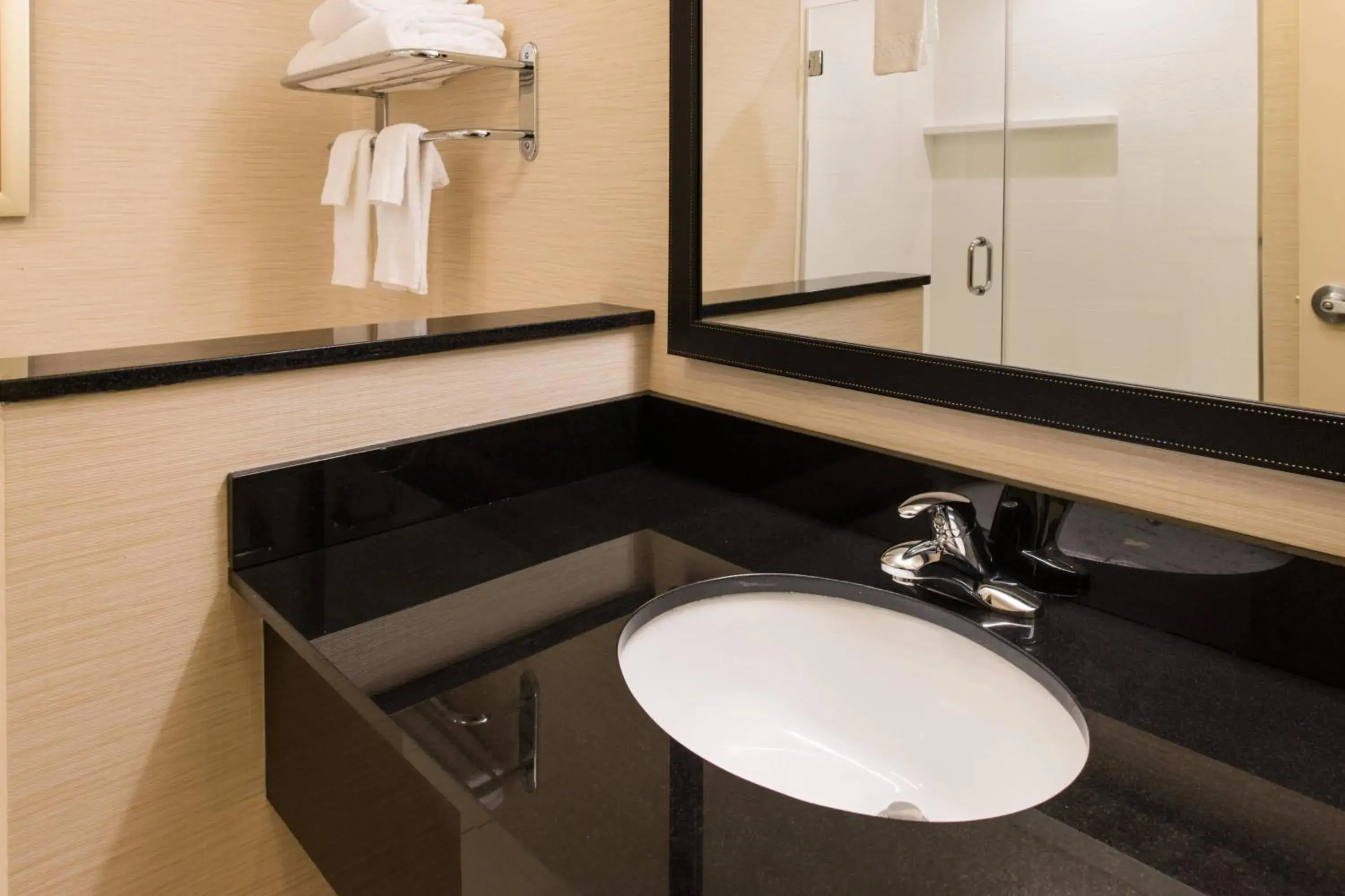 King Suite in Fairfield Inn & Suites by Marriott Utica King Suite in Fairfield Inn & Suites by Marriott Utica