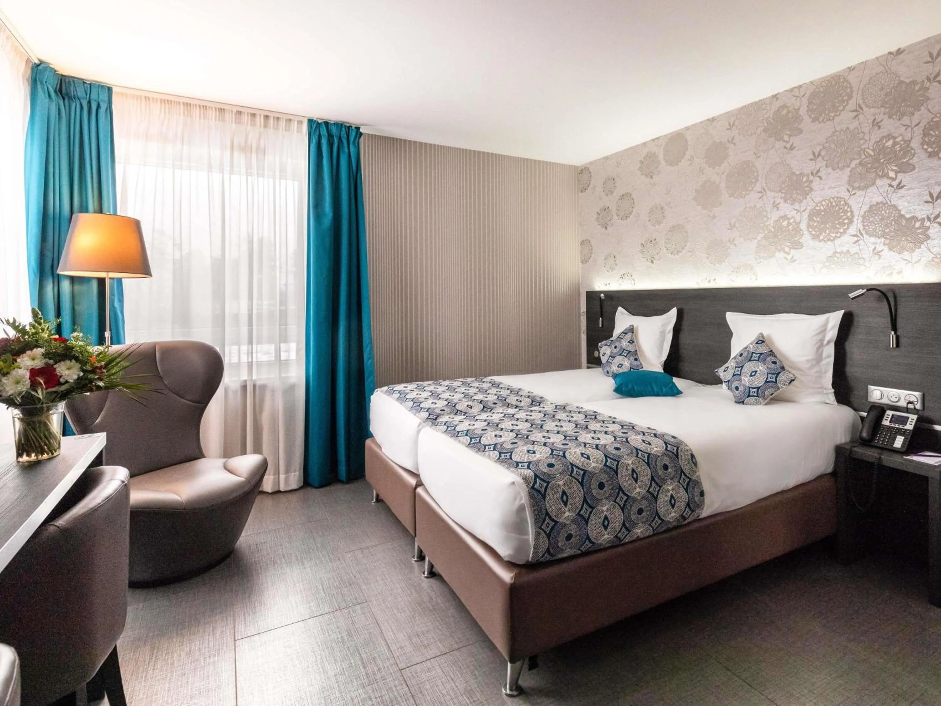 Bedroom, Bed in Mercure Bale Mulhouse Aeroport