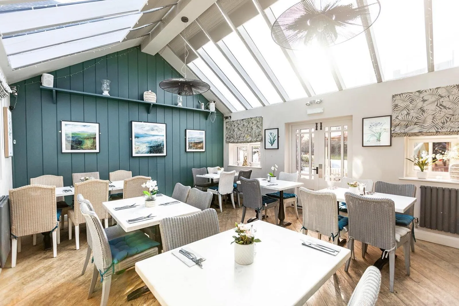 Dining area in The Dragon Willington