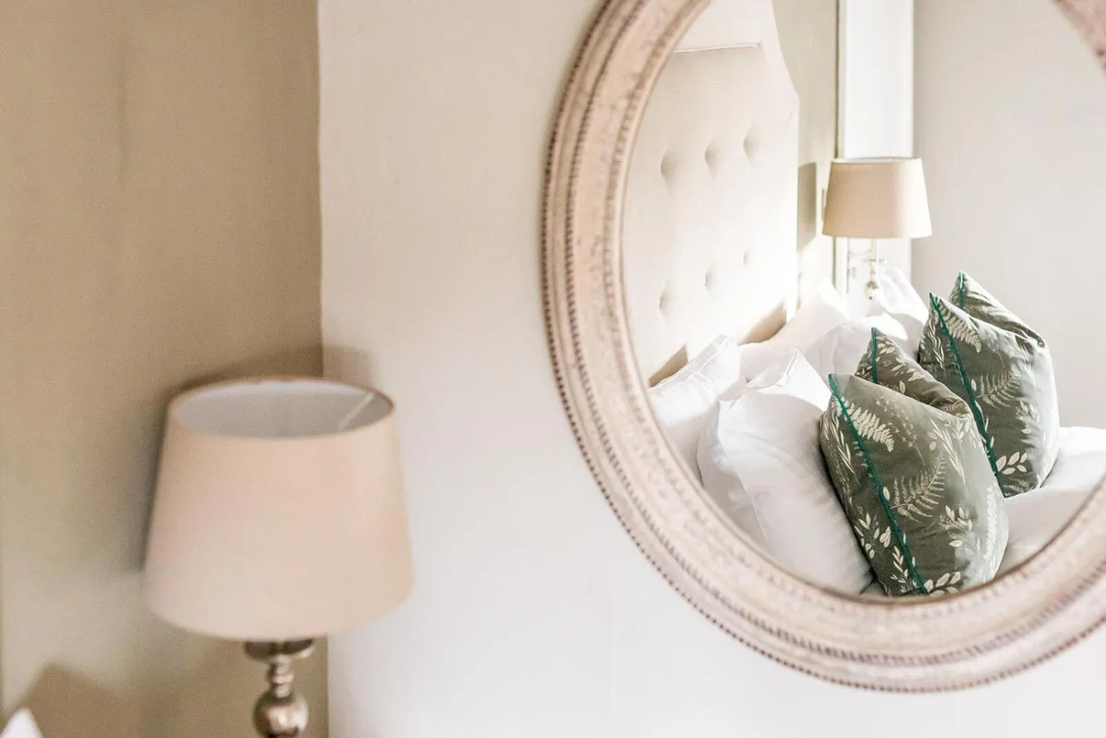 Bedroom in The Dragon Willington