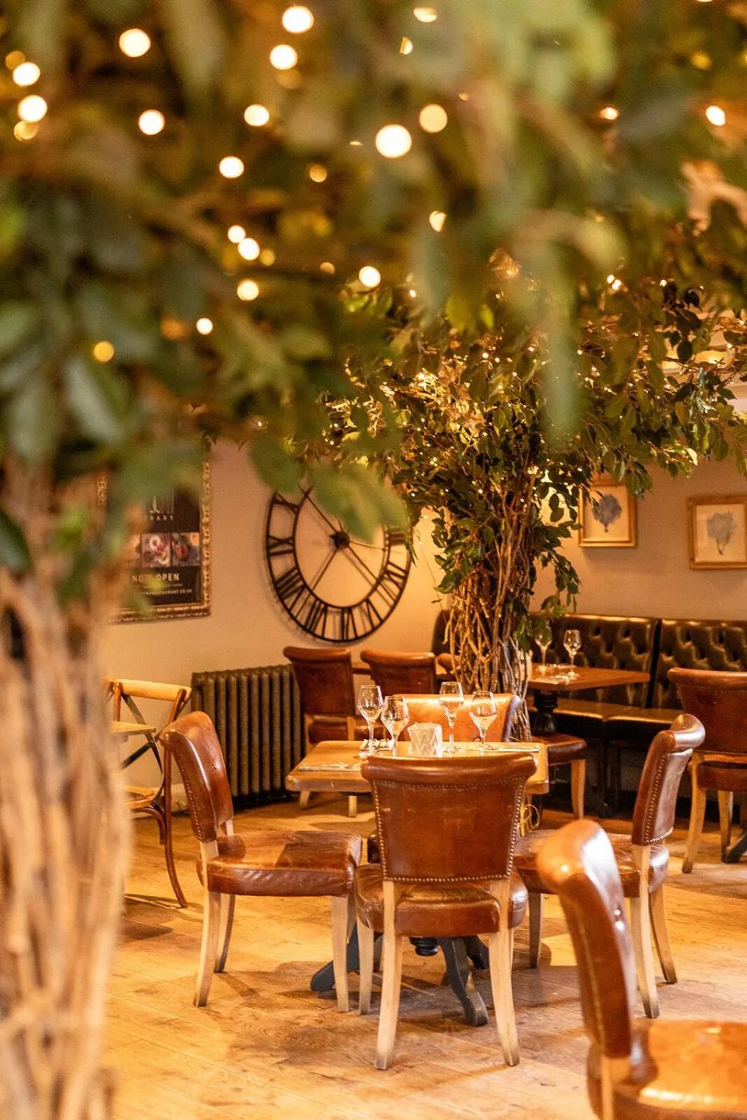 Dining area in The Dragon Willington