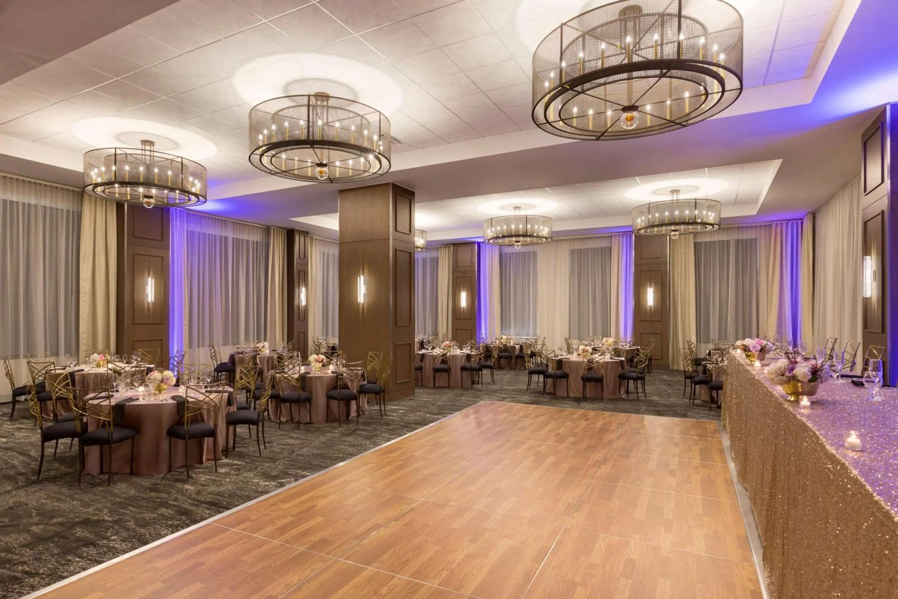 Meeting/conference room in Embassy Suites Pittsburgh-Downtown