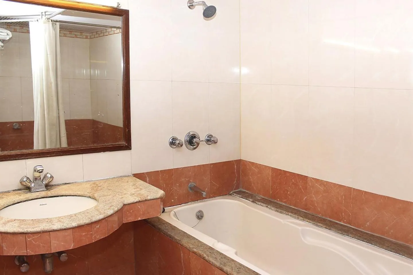 Bathroom in LMB Hotel City Centre, Jaipur