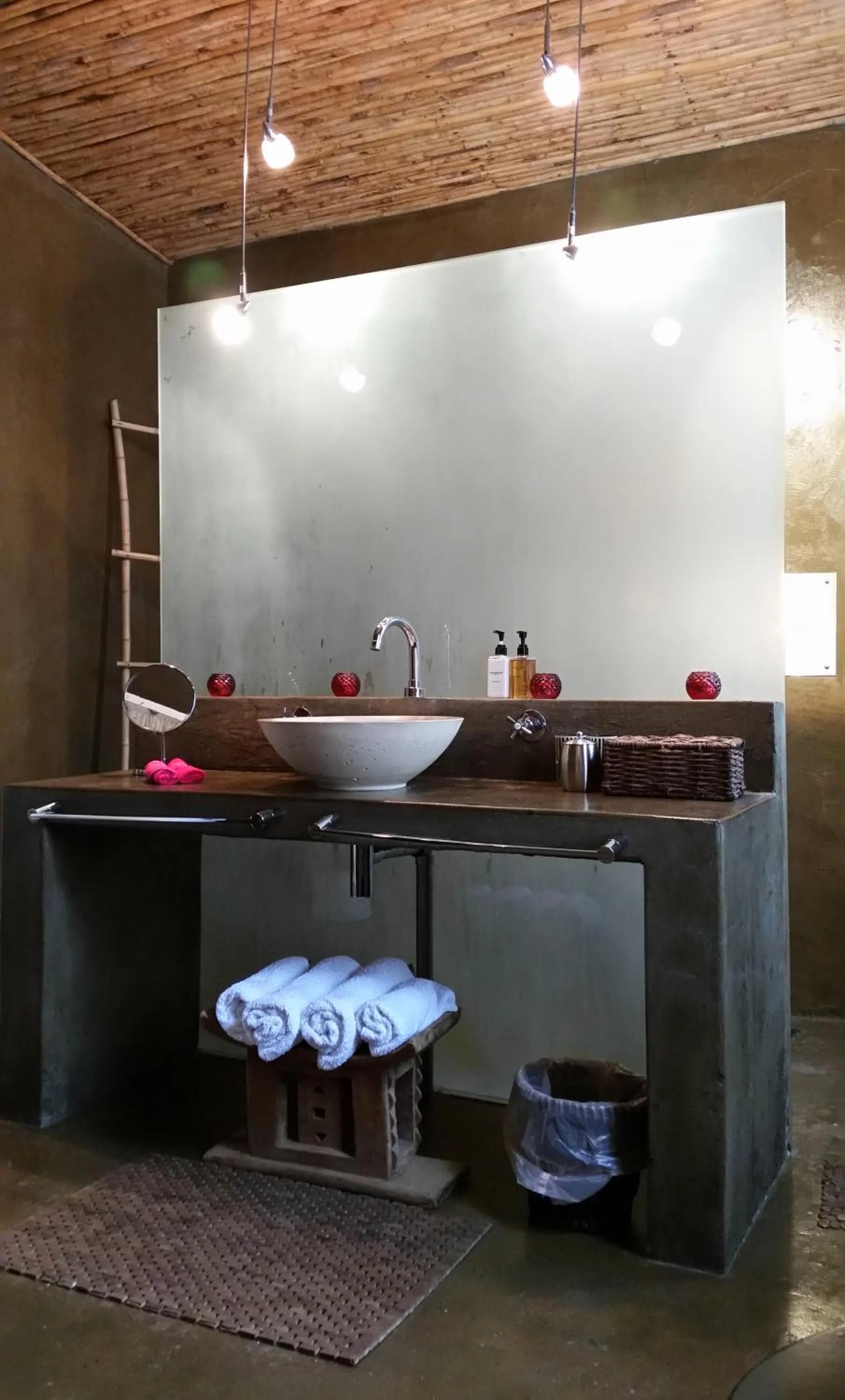 Toilet in Jardin d'ébène Boutique Guesthouse
