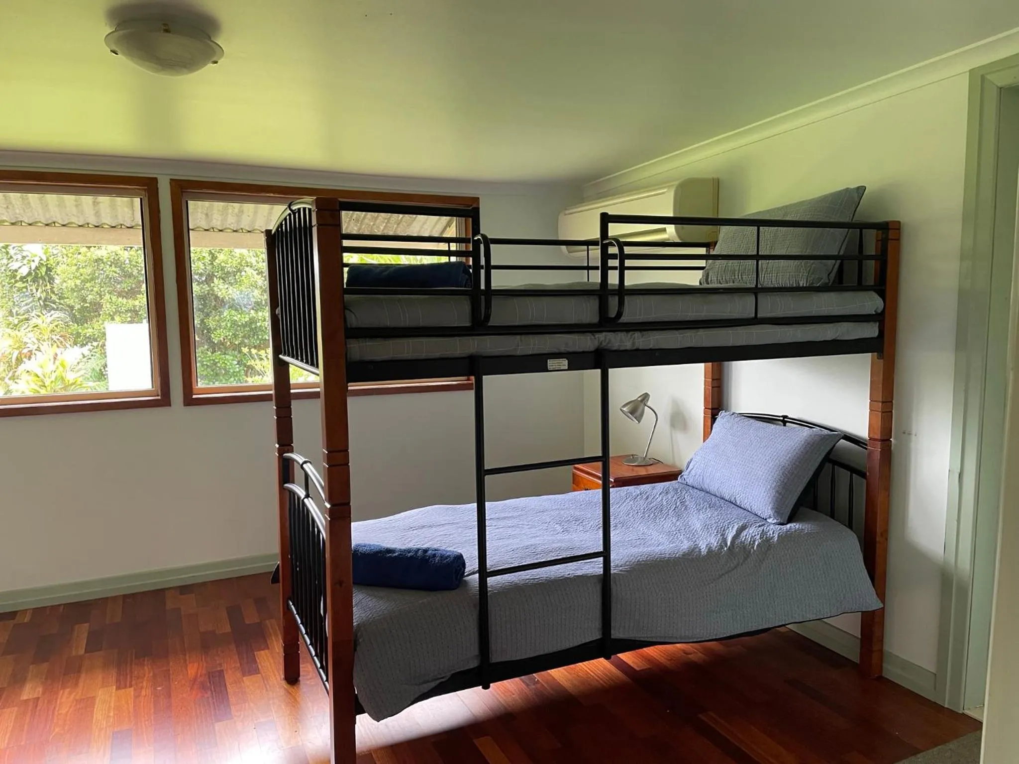 Bed in Amamoor Homestead and Country Cottages