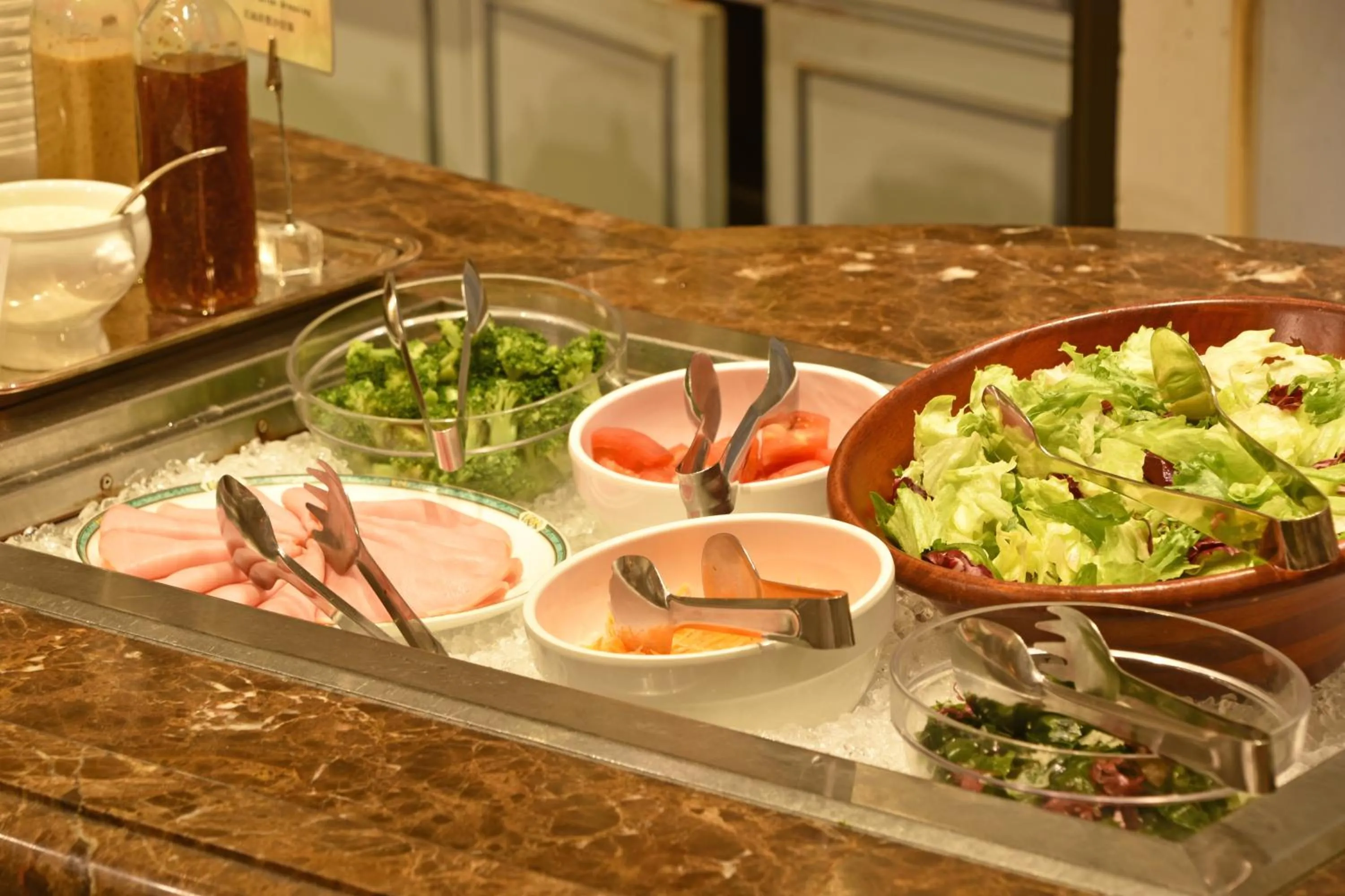 Buffet breakfast in Okura Chiba Hotel