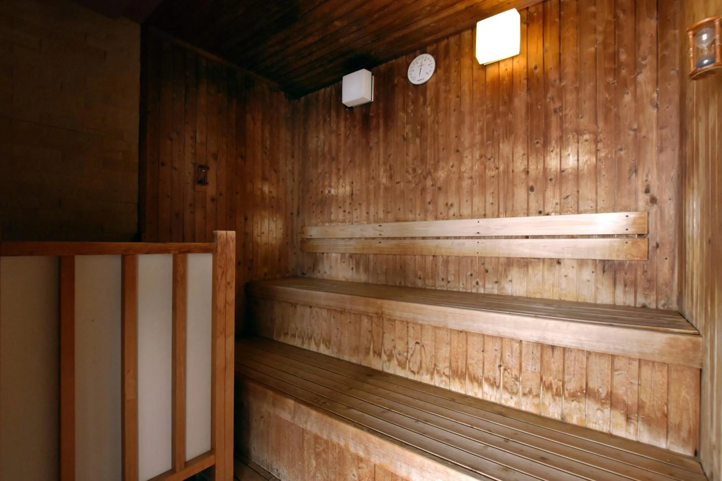 Sauna in Okura Chiba Hotel