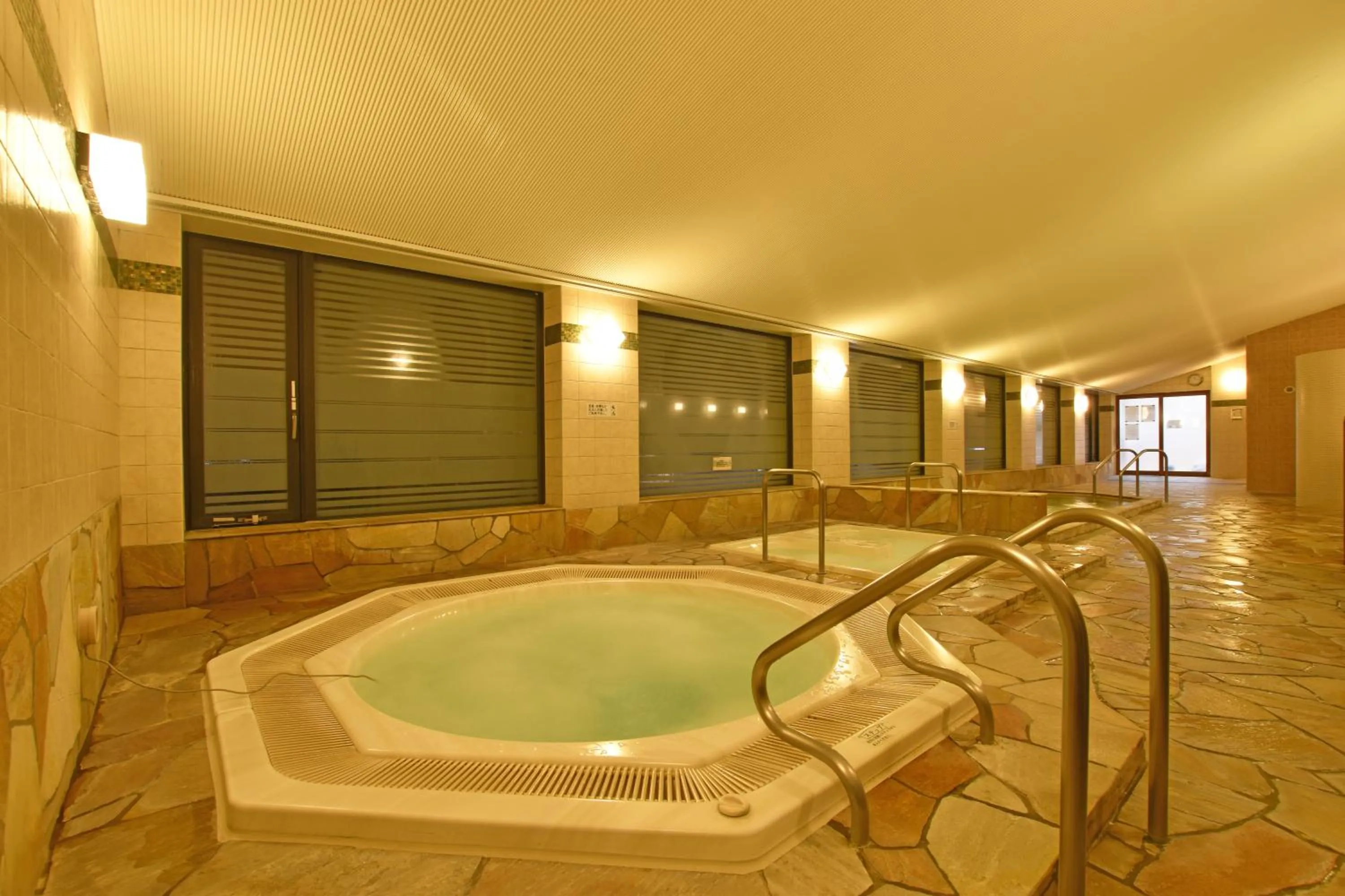 Public Bath in Okura Chiba Hotel
