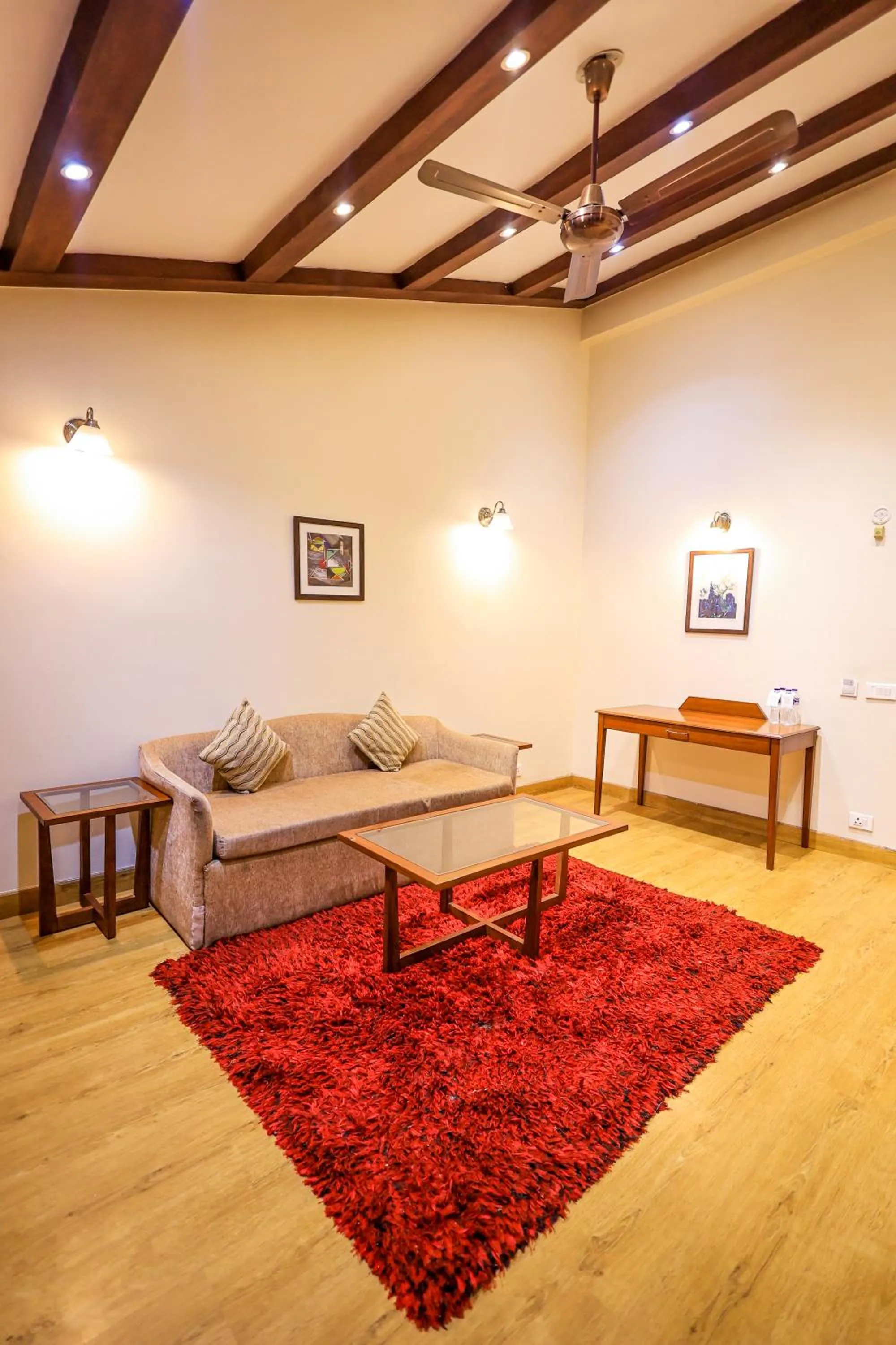 Living room in Foxoso Misty Oaks - Hotel & Resort