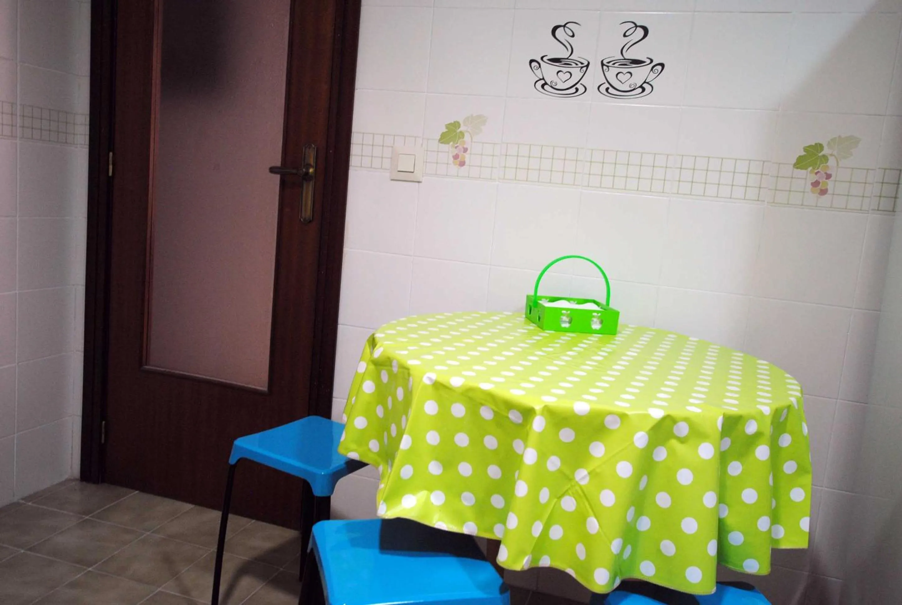 Decorative detail in Valencia Centro WiFi