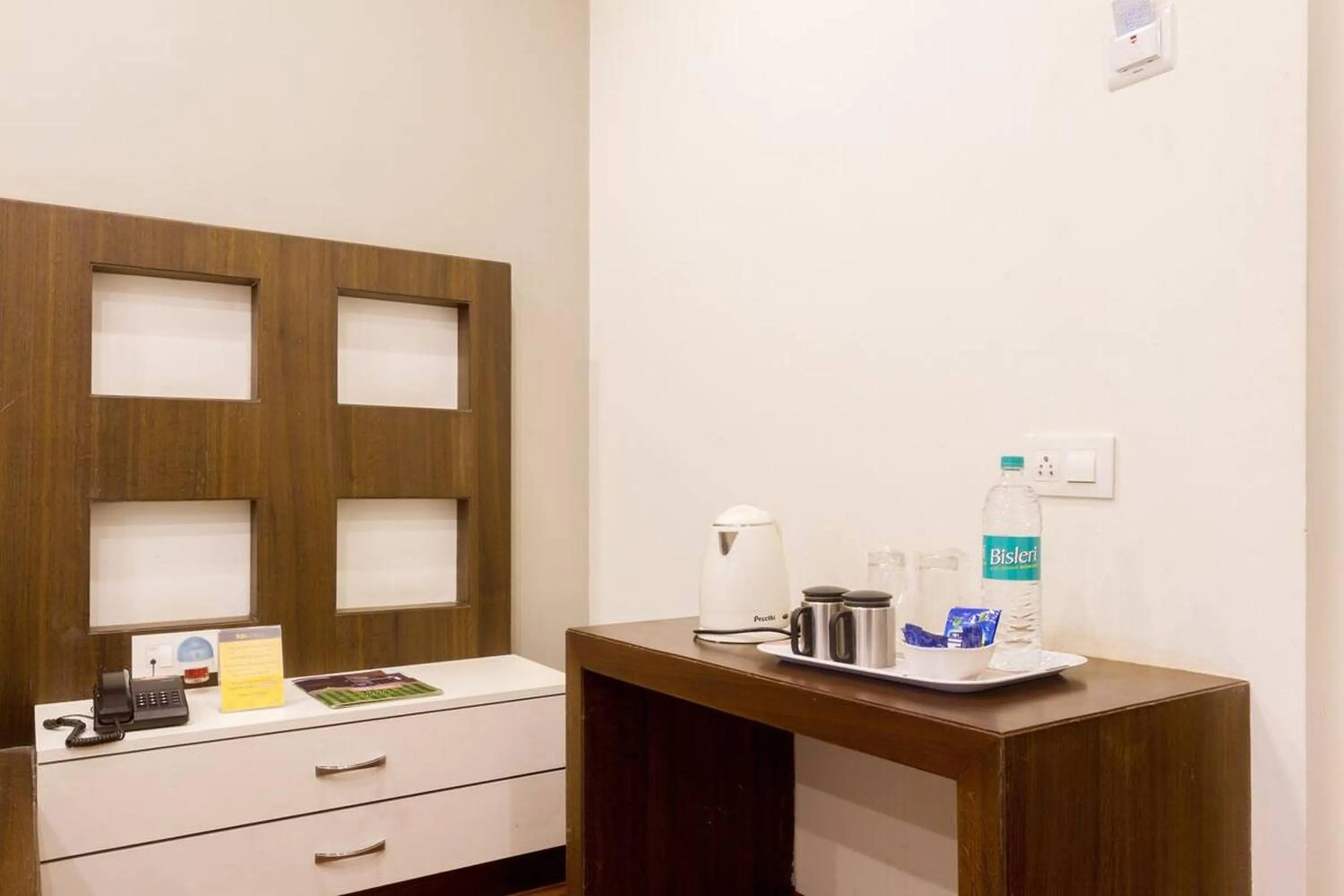 Dining area in FabHotel Sholas Residency I - Nr Government Rose Garden