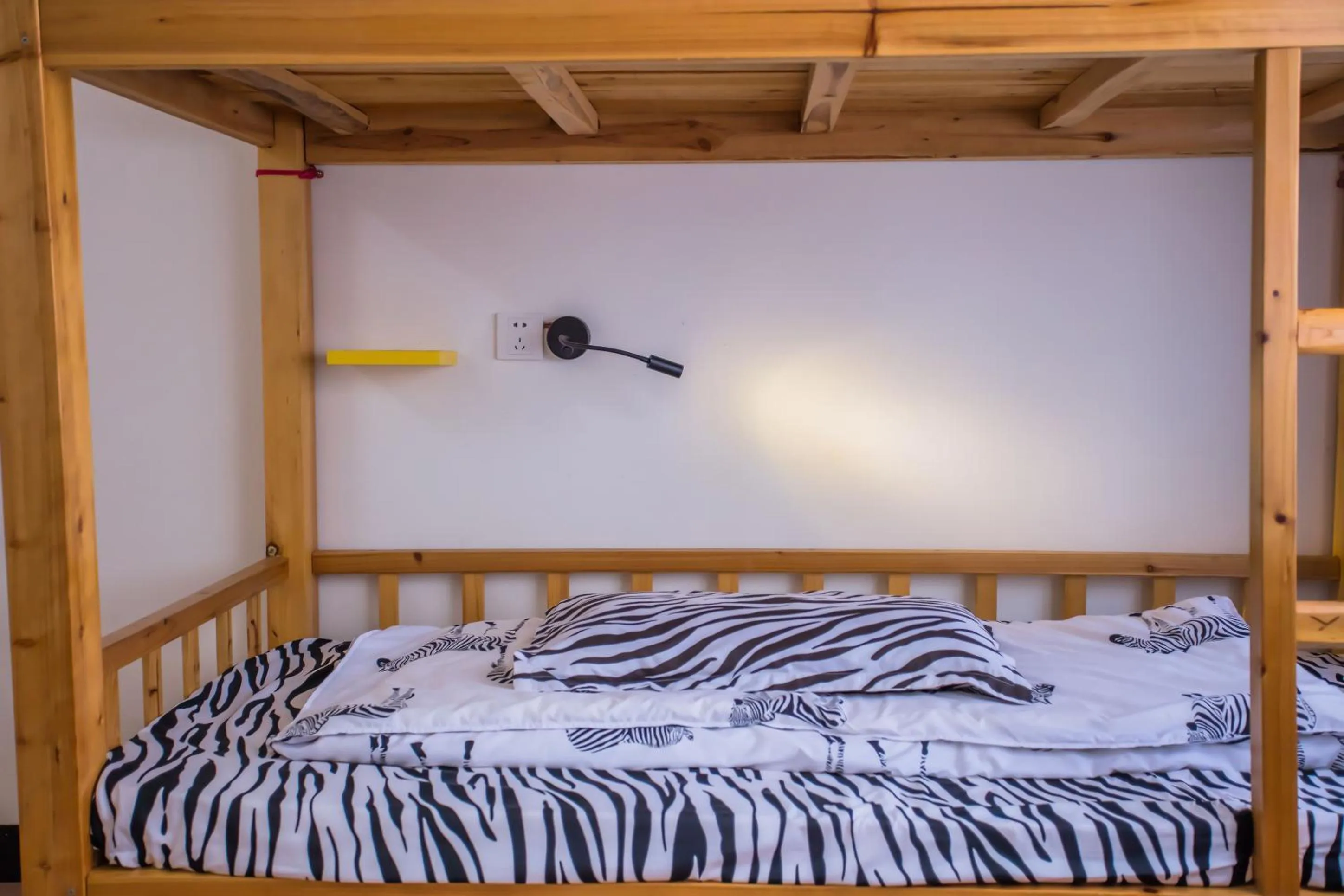 Bed in Murphy Youth Hostel Guilin桂林北站莫非青年旅舍