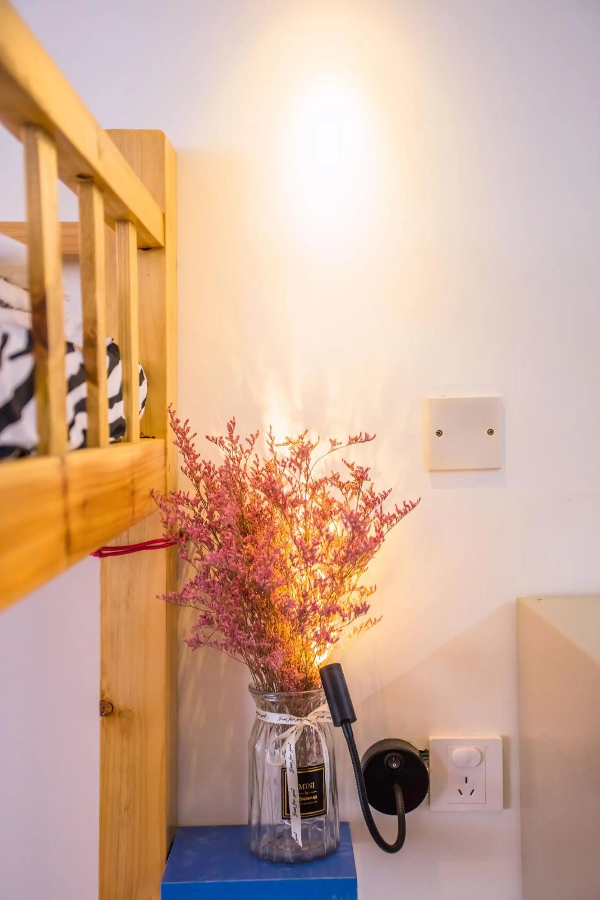 Decorative detail in Murphy Youth Hostel Guilin桂林北站莫非青年旅舍