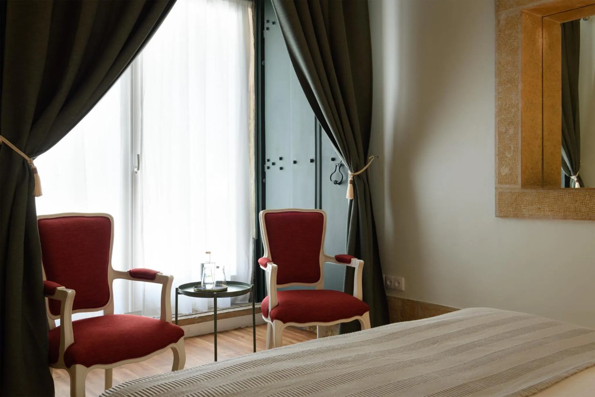 Seating area in Alecrim ao Chiado