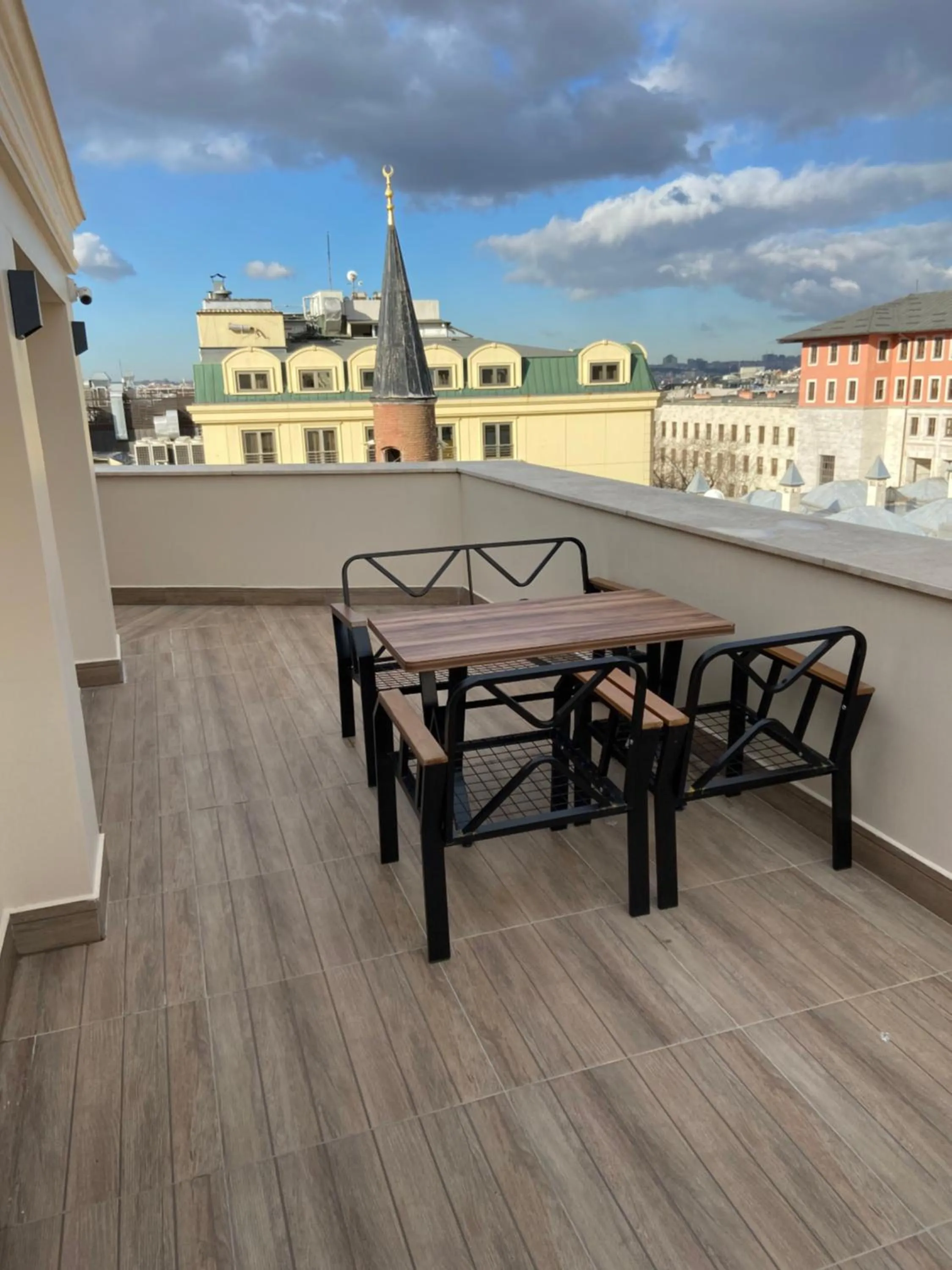 Balcony/Terrace in Istanbul Town Hotel