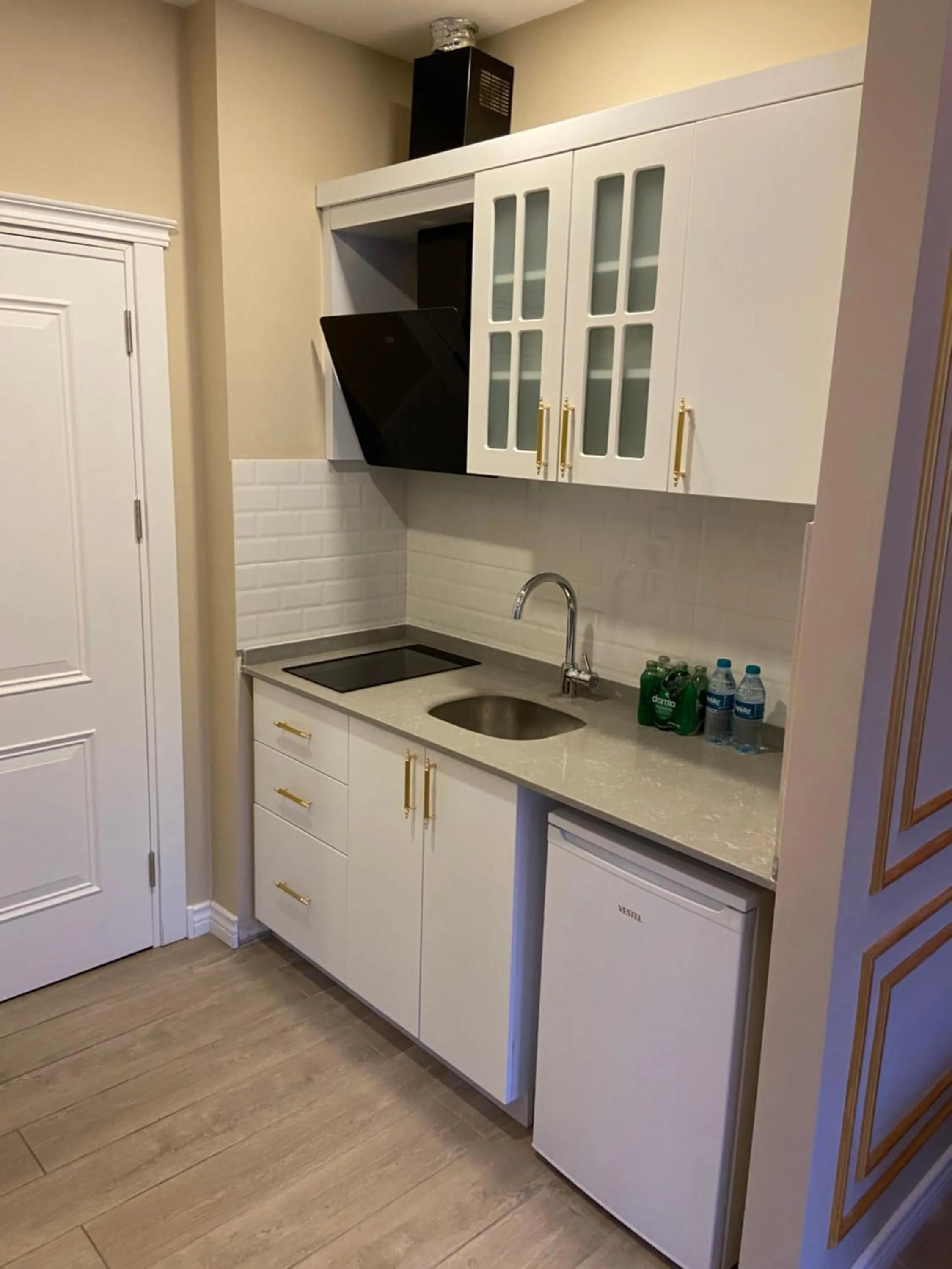 Kitchen or kitchenette in Istanbul Town Hotel