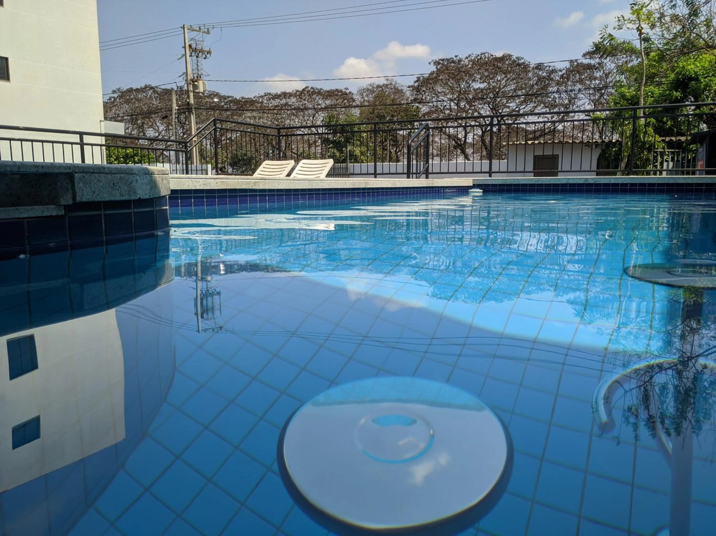 Area and facilities in Rede Andrade Biton