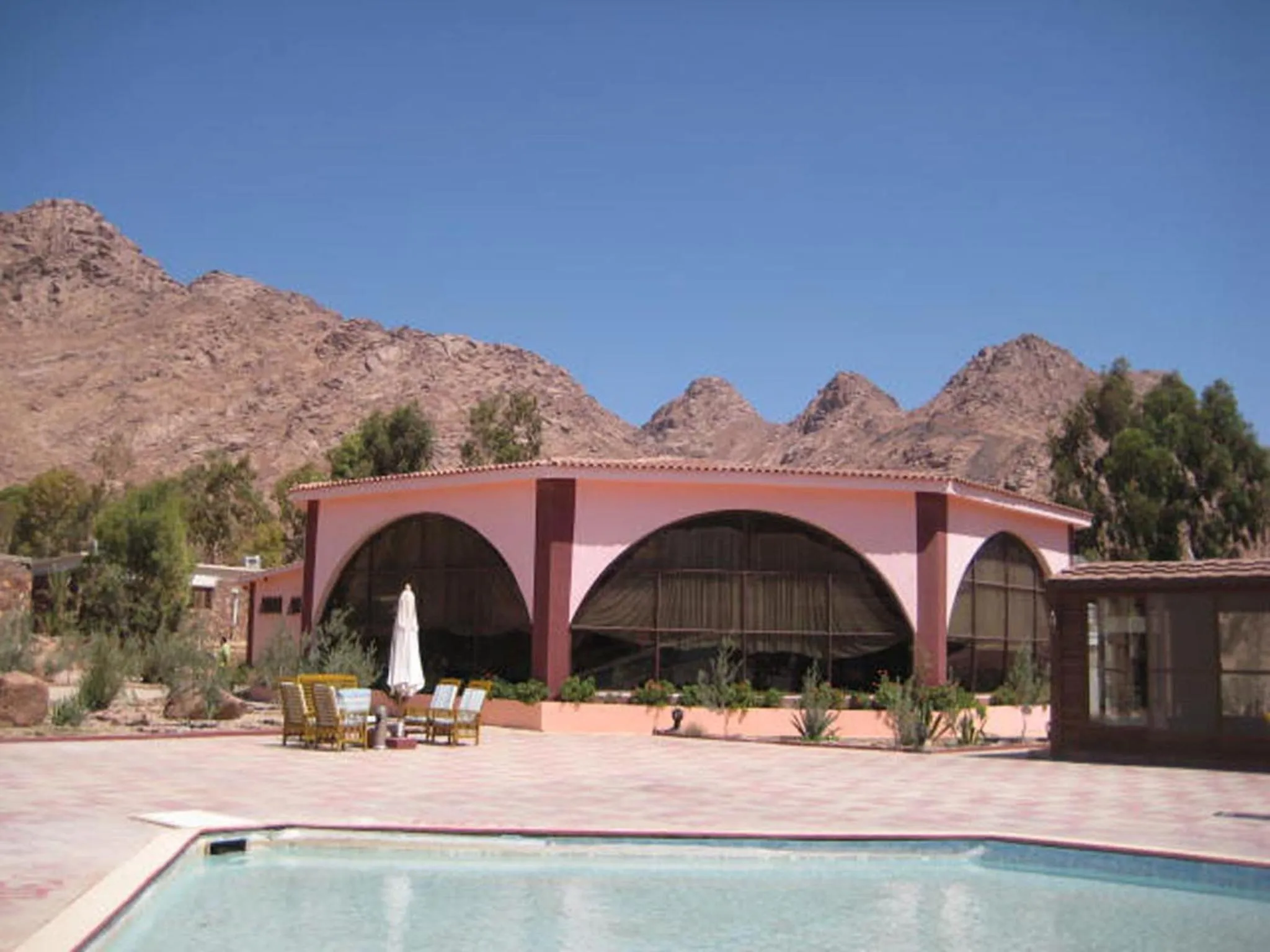 Mountain view in Morgenland Holly Village