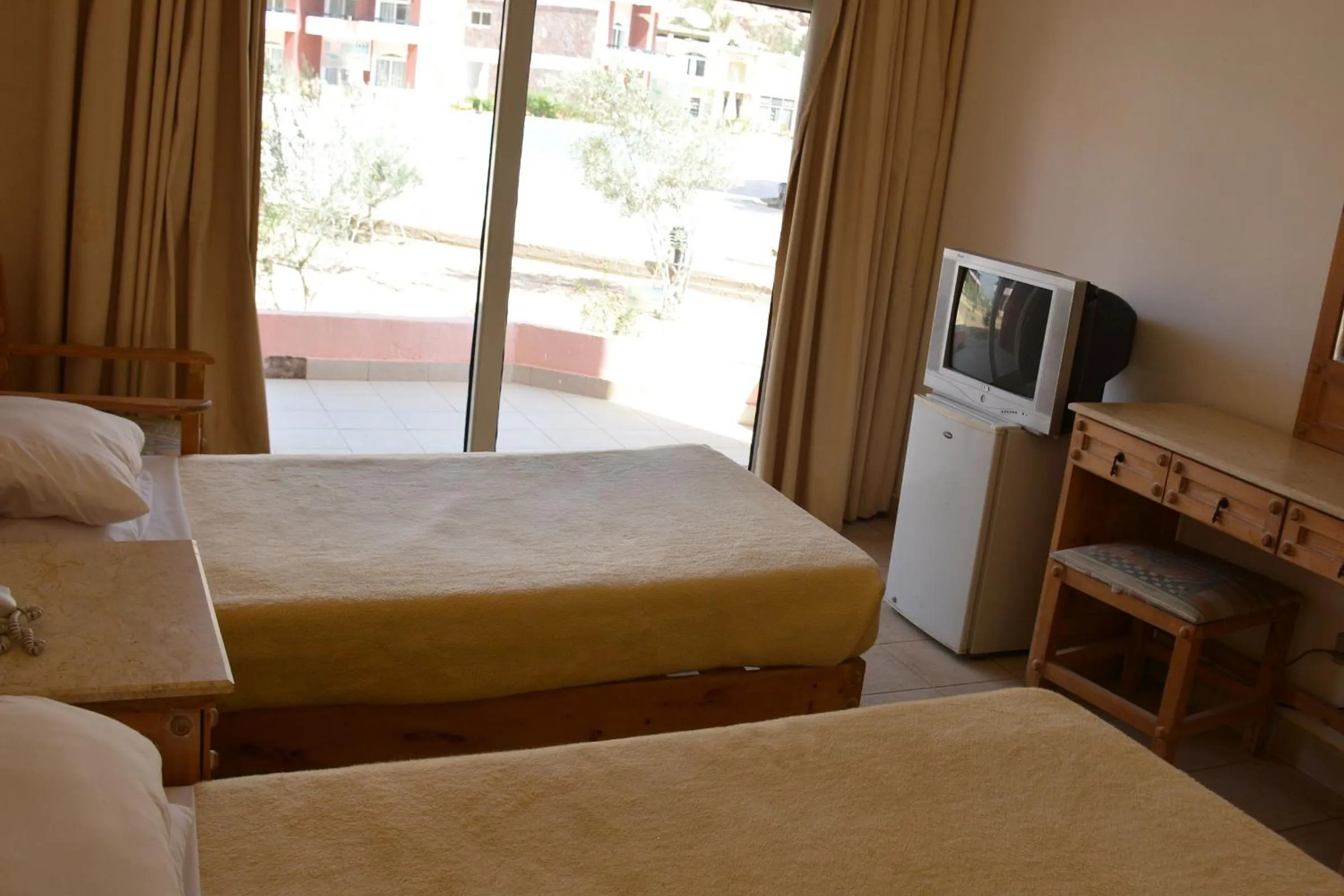 Bedroom, Bed in Morgenland Holly Village