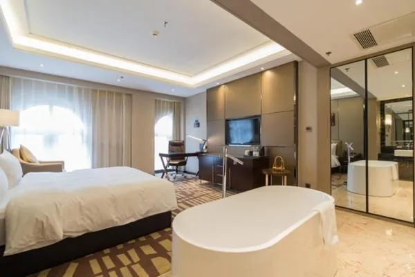 Bed in Meilun Hotel, Tianjin Binhai Development Zone