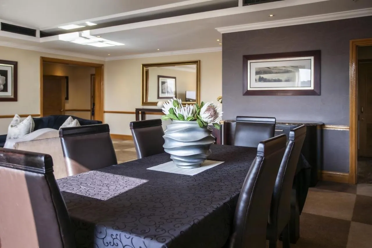 Dining area in NH Johannesburg Sandton