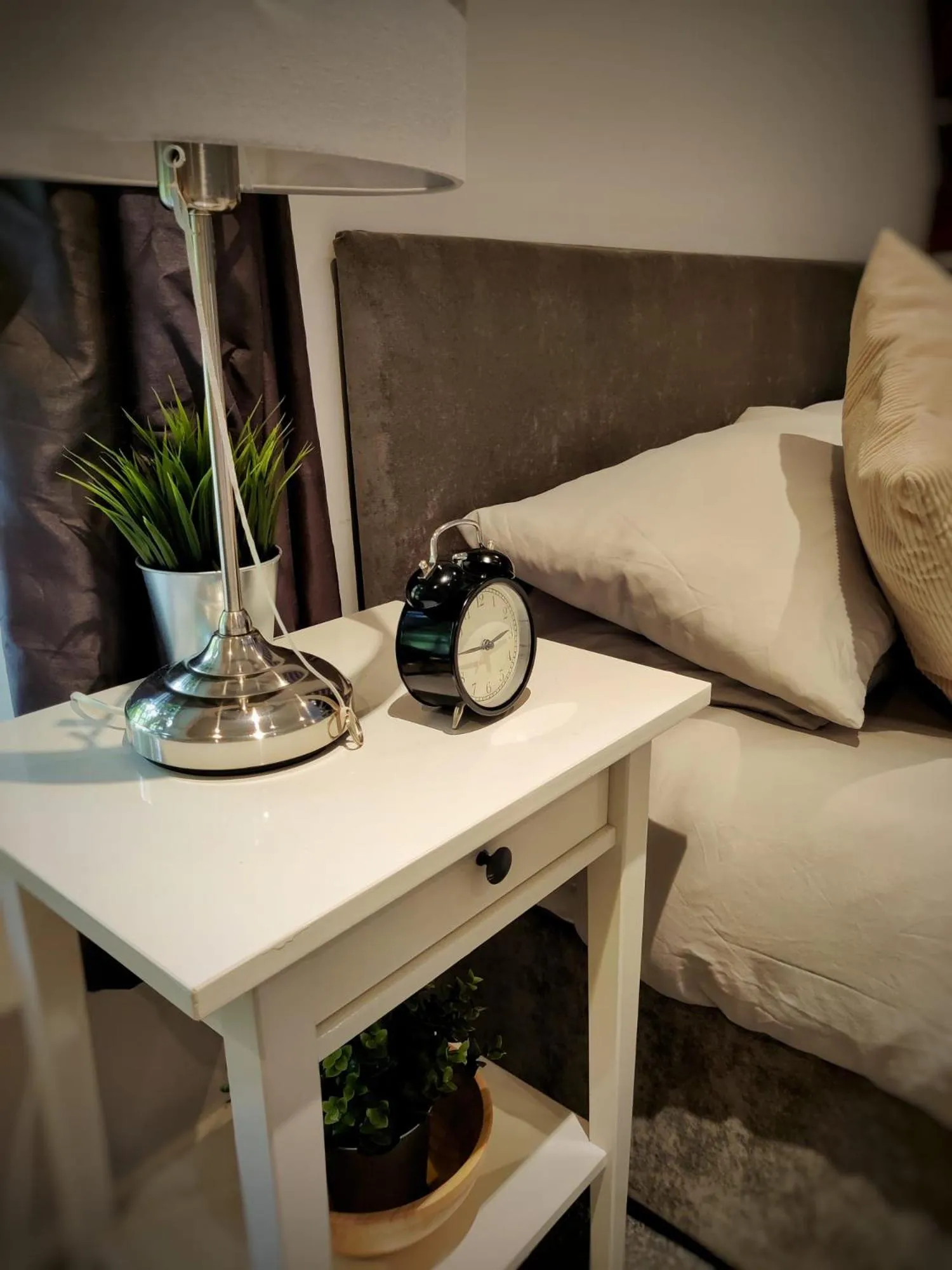 Hursley Rooms - The Dolphin