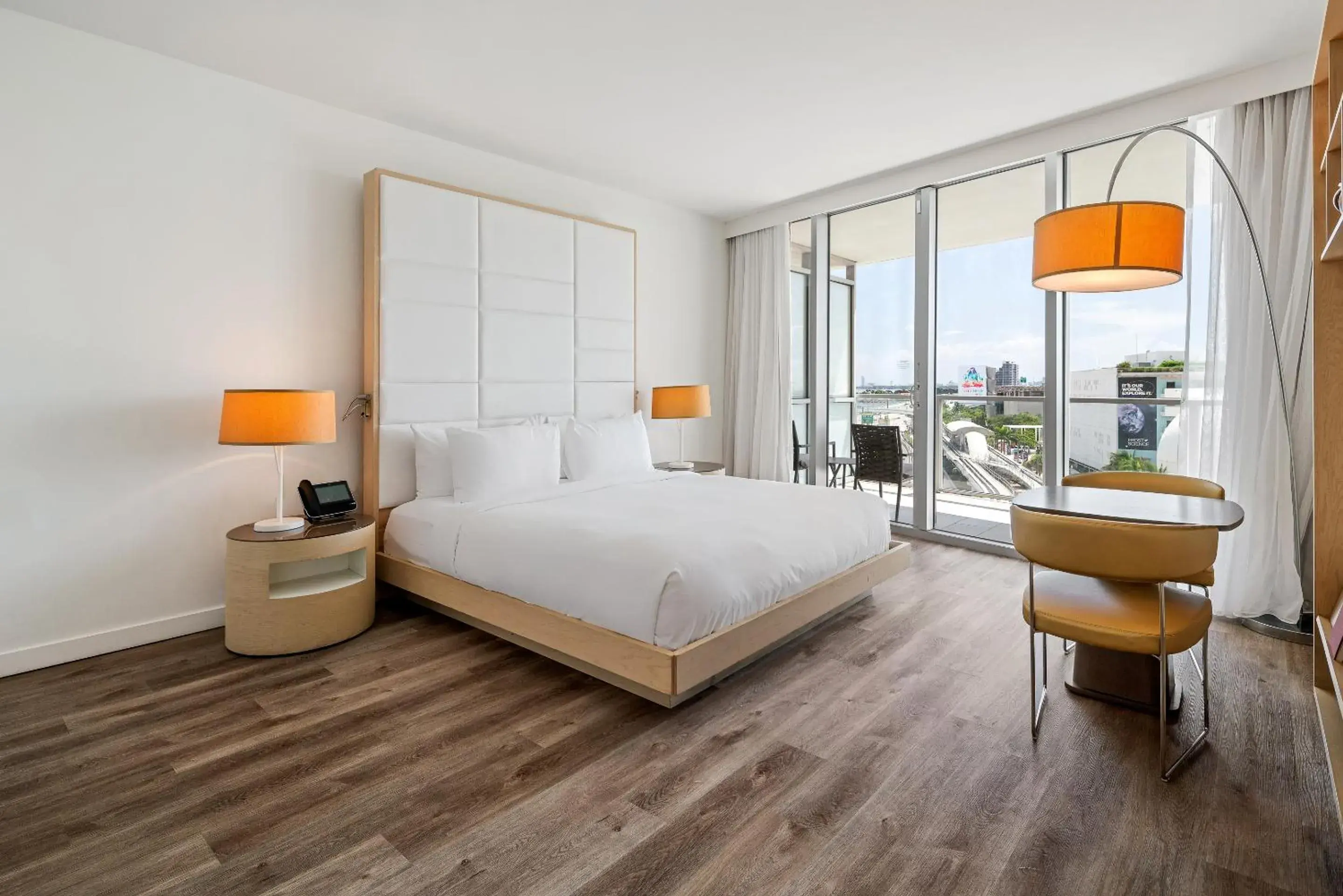 Bay View King with Balcony in The Grayson Hotel Miami Downtown Bay View King with Balcony in The Grayson Hotel Miami Downtown