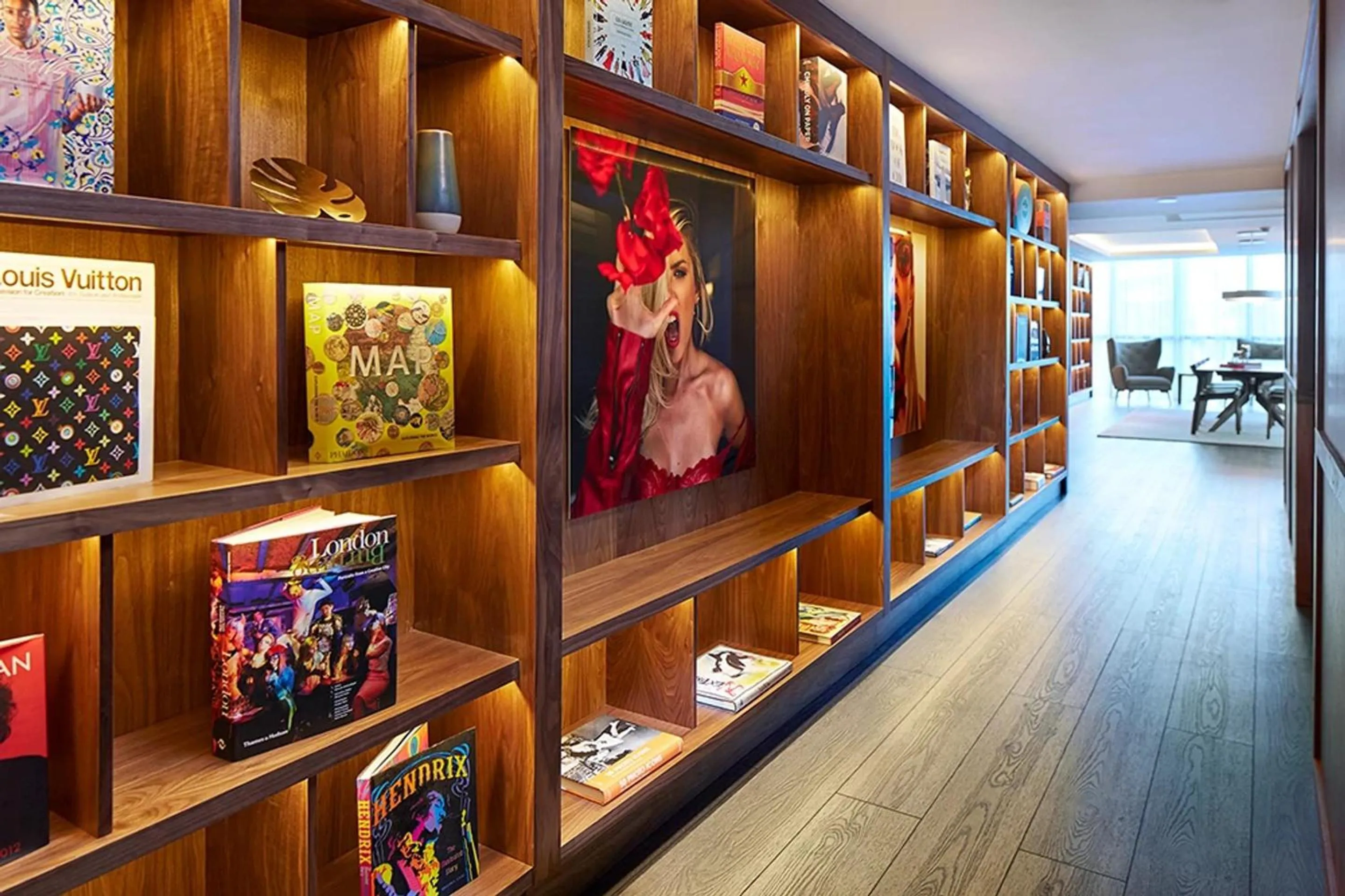 Library in The Grayson Hotel Miami Downtown