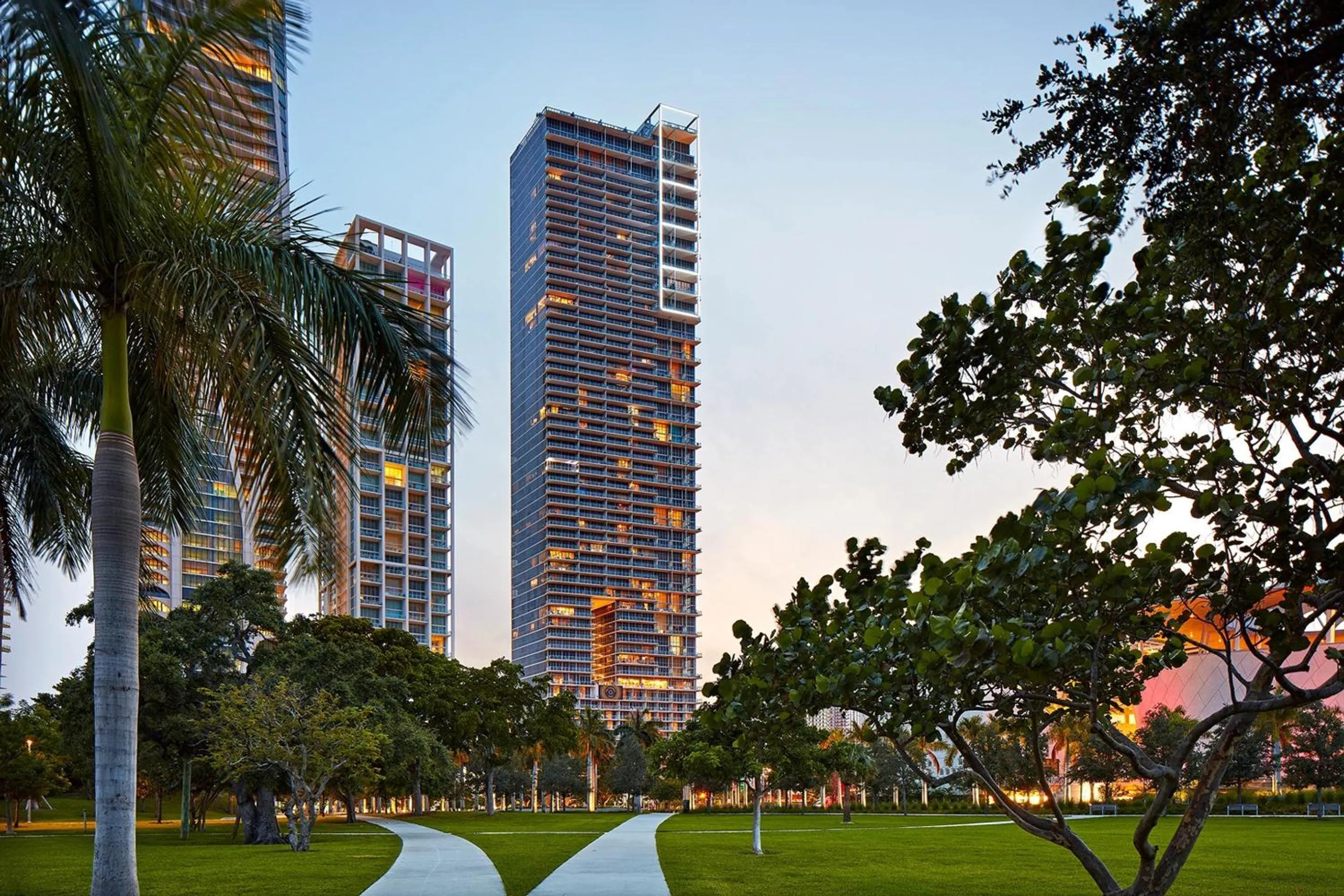 Day in The Grayson Hotel Miami Downtown