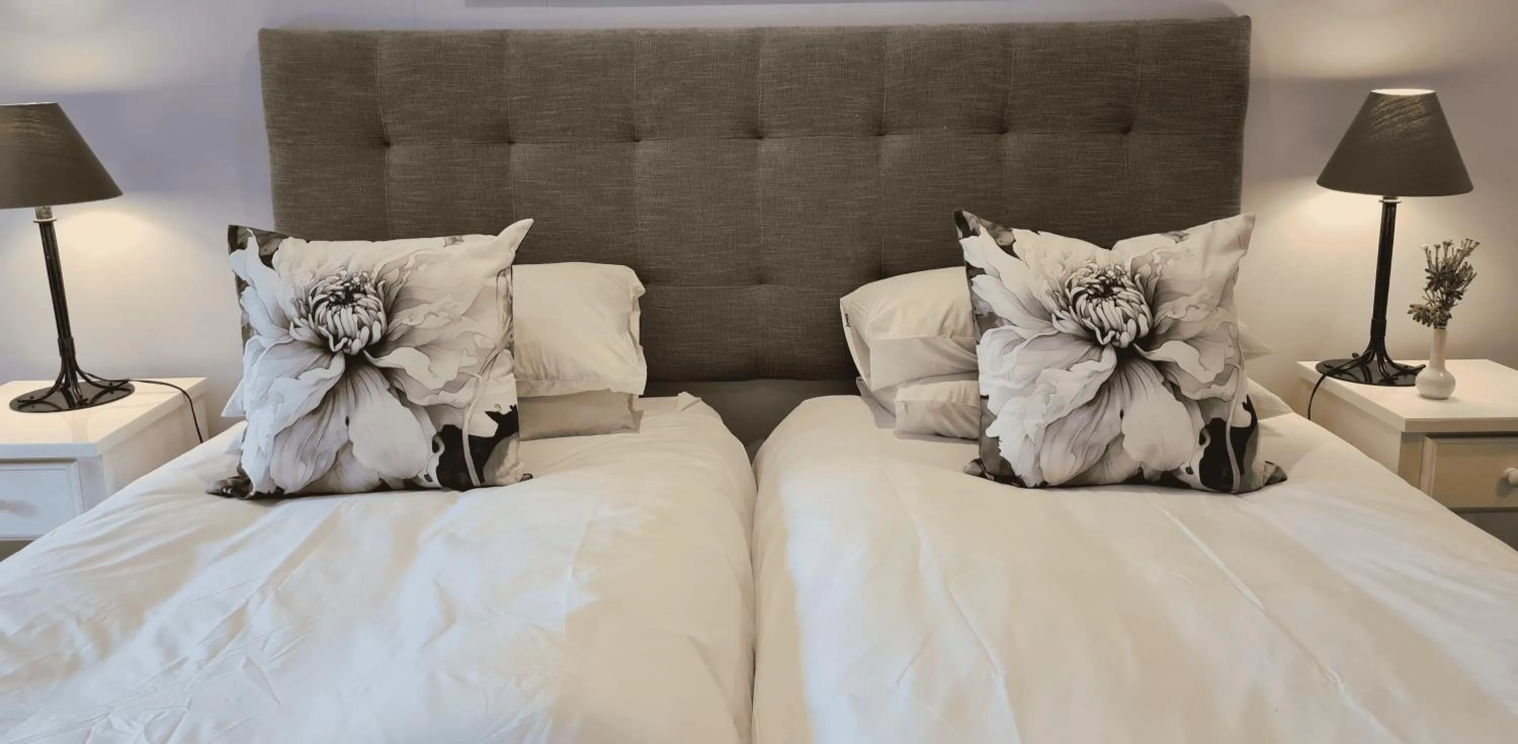 Bed in Pumula Lodge 4 Star Guesthouse Knysna