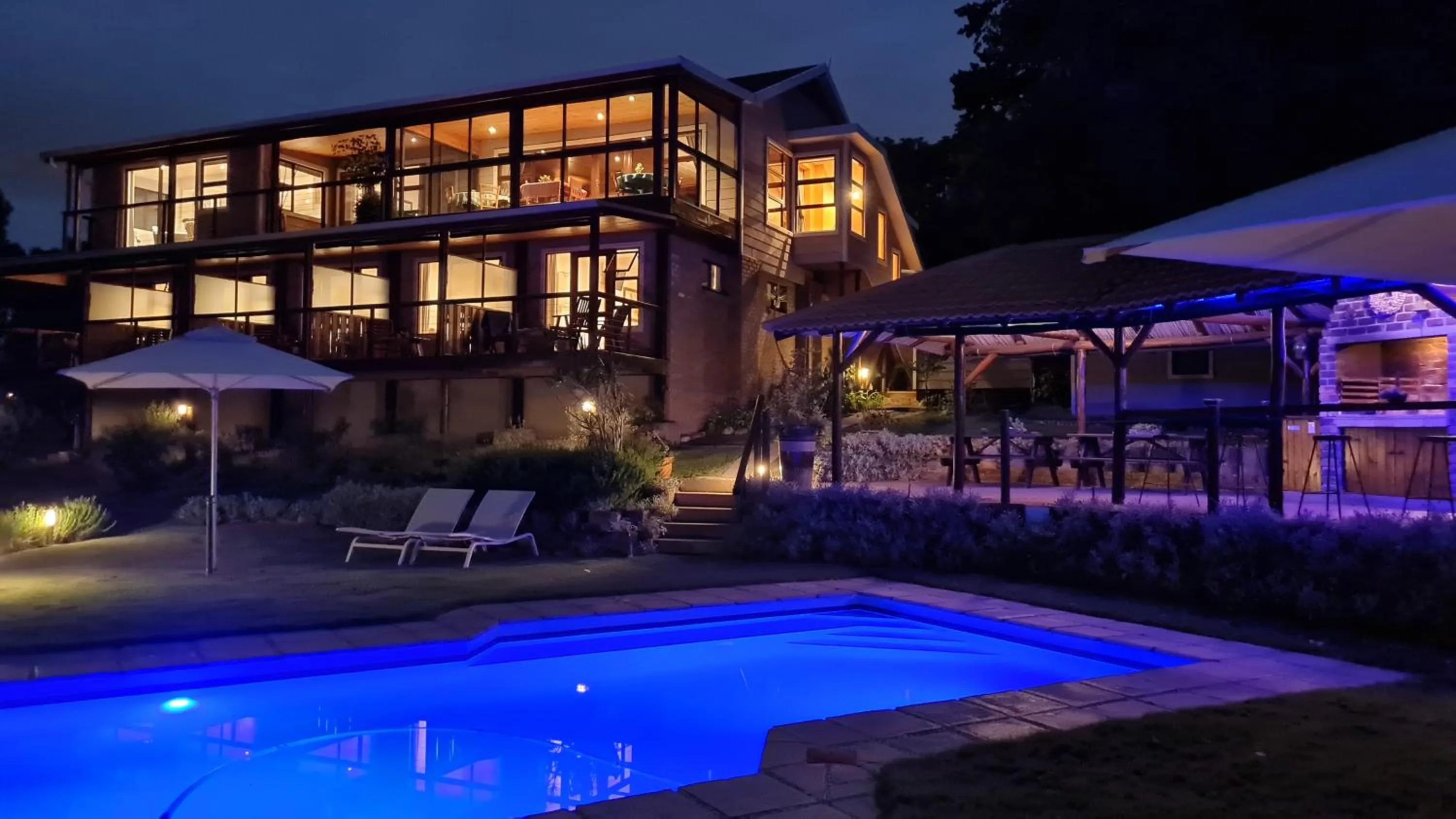 Property building in Pumula Lodge 4 Star Guesthouse Knysna