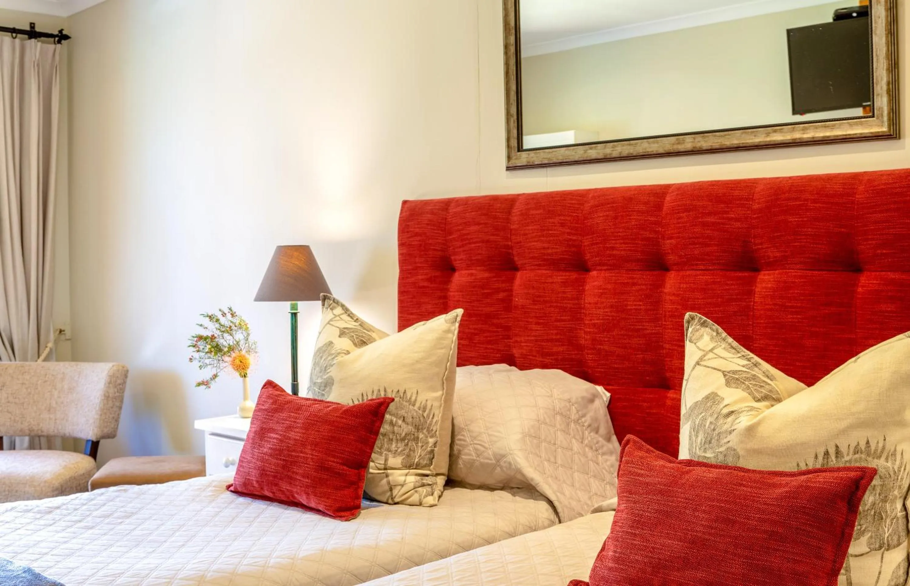 Bed in Pumula Lodge 4 Star Guesthouse Knysna