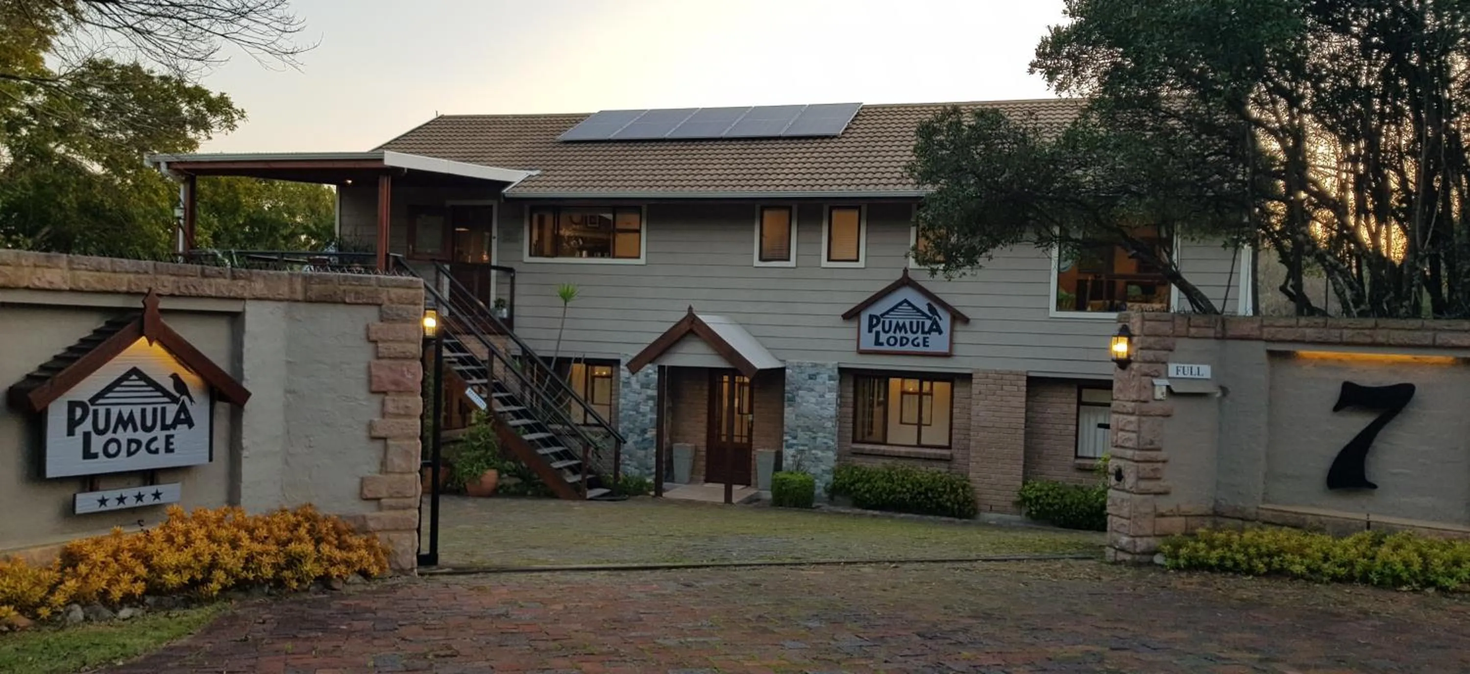 Property building in Pumula Lodge 4 Star Guesthouse Knysna