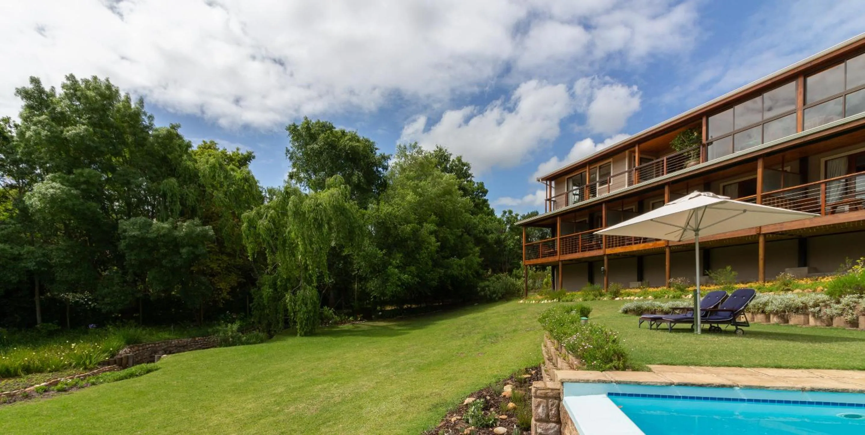 Property building in Pumula Lodge 4 Star Guesthouse Knysna