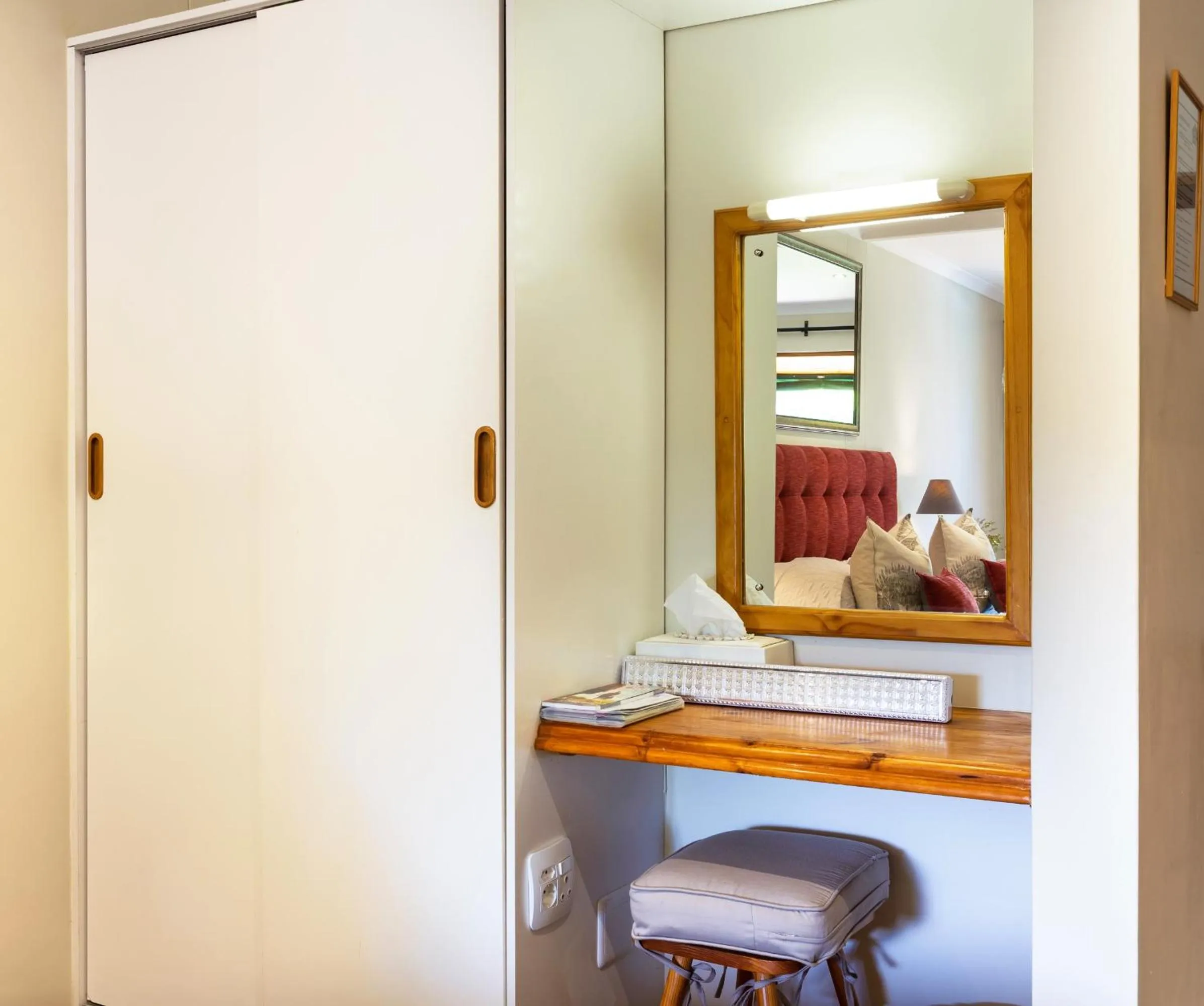 Bed in Pumula Lodge 4 Star Guesthouse Knysna