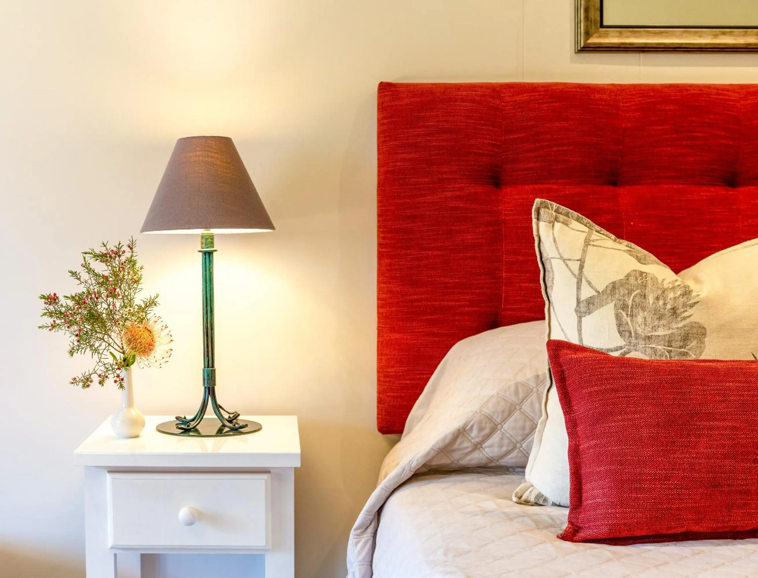 Bed in Pumula Lodge 4 Star Guesthouse Knysna