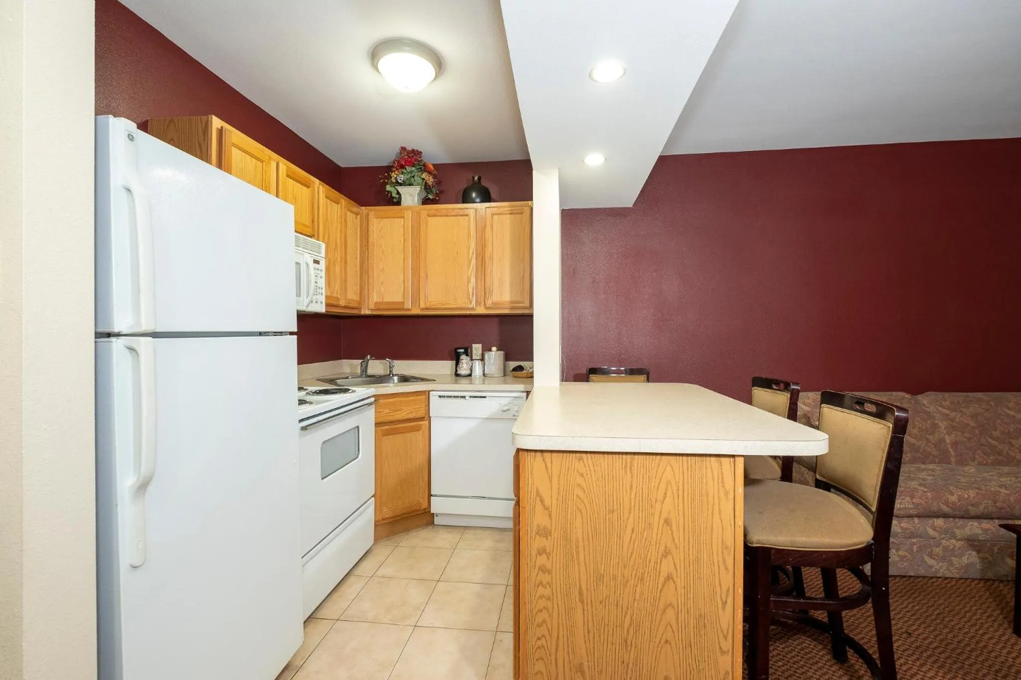 Photo of the whole room in Red Roof Inn & Suites Hazleton