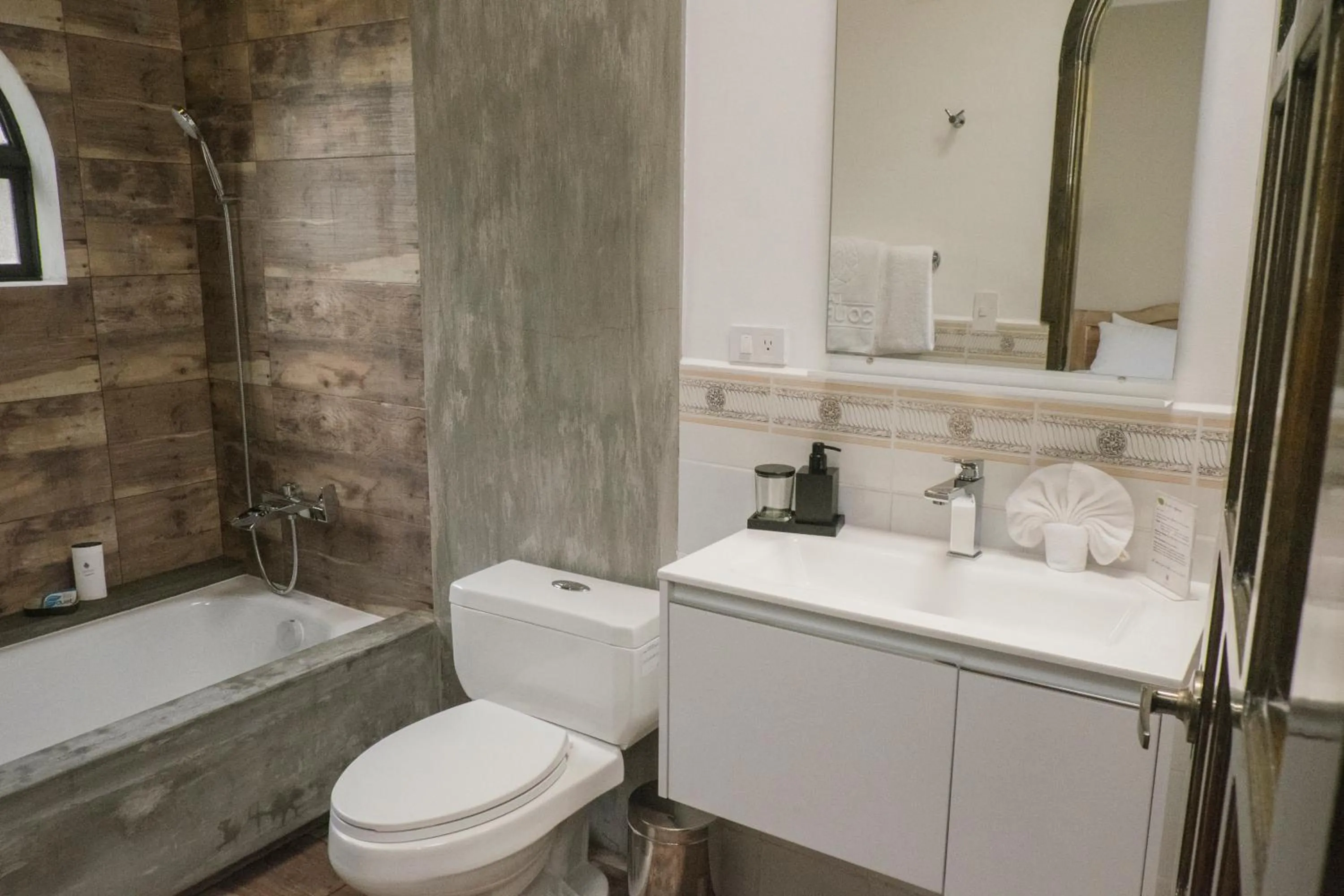 Bathroom in La Coupole Hotel