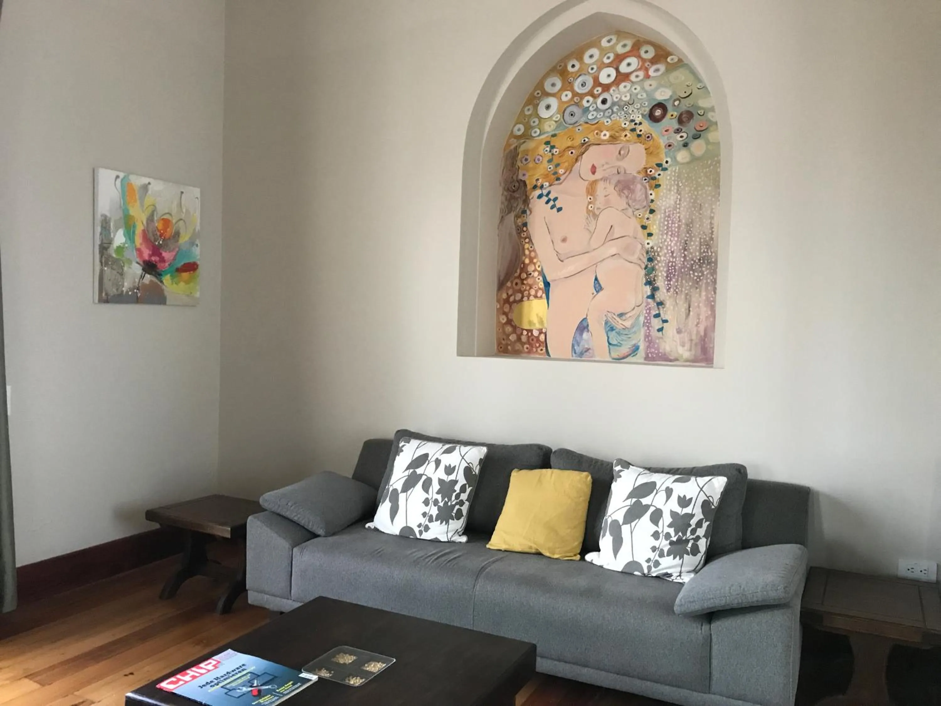 Seating area in La Coupole Hotel