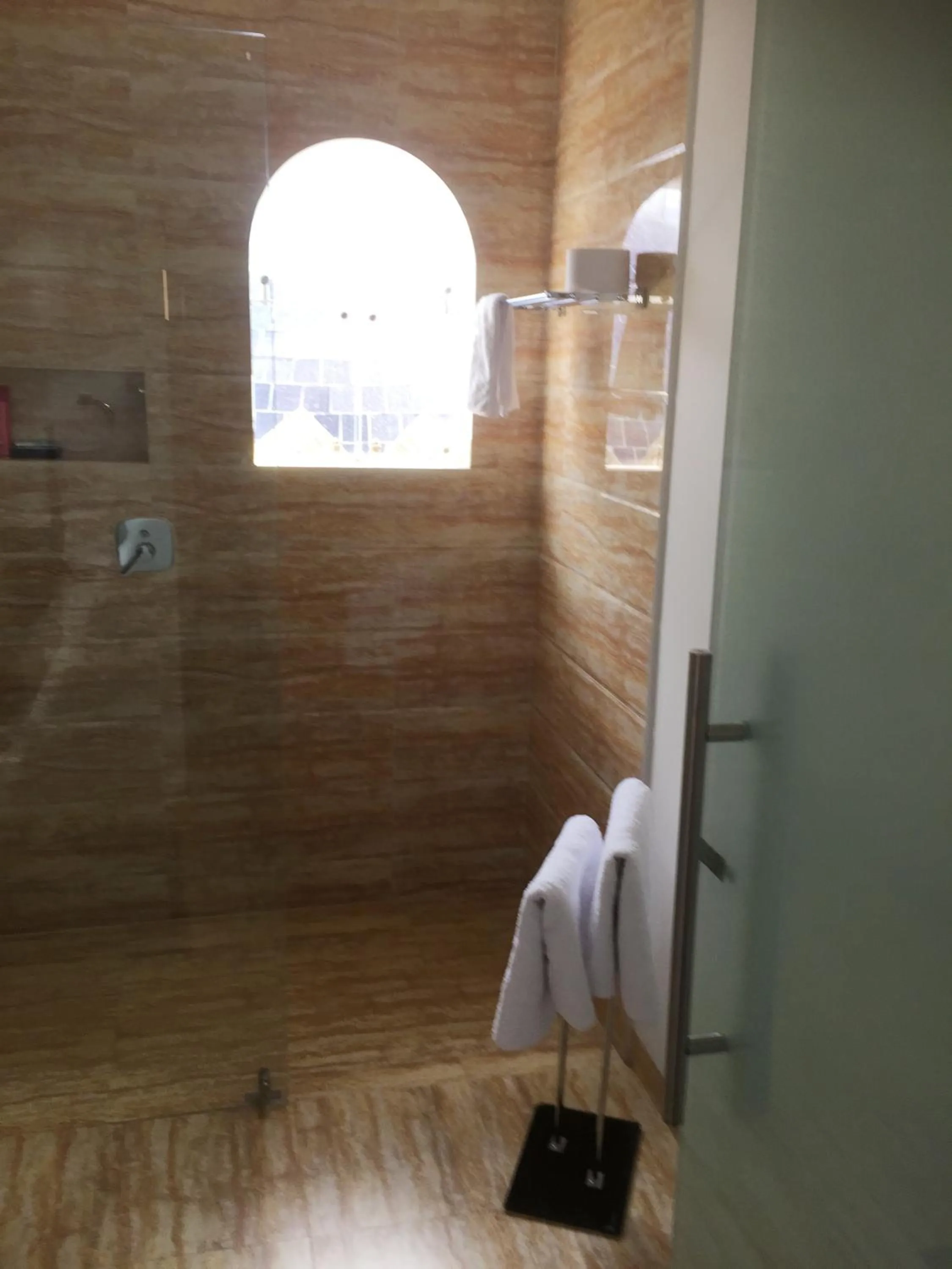 Bathroom in La Coupole Hotel