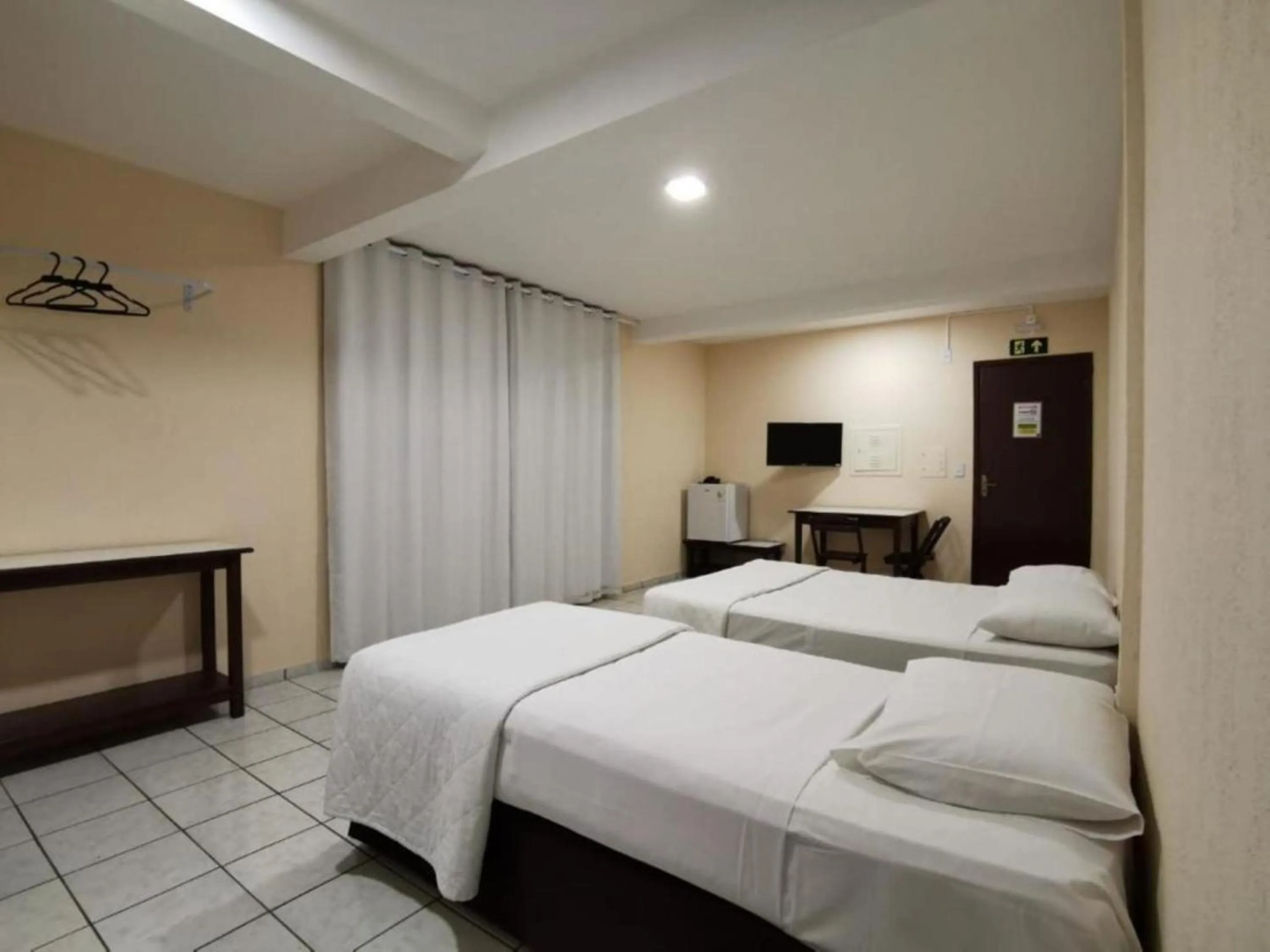 Bedroom, Bed in Smart Cataratas Hotel