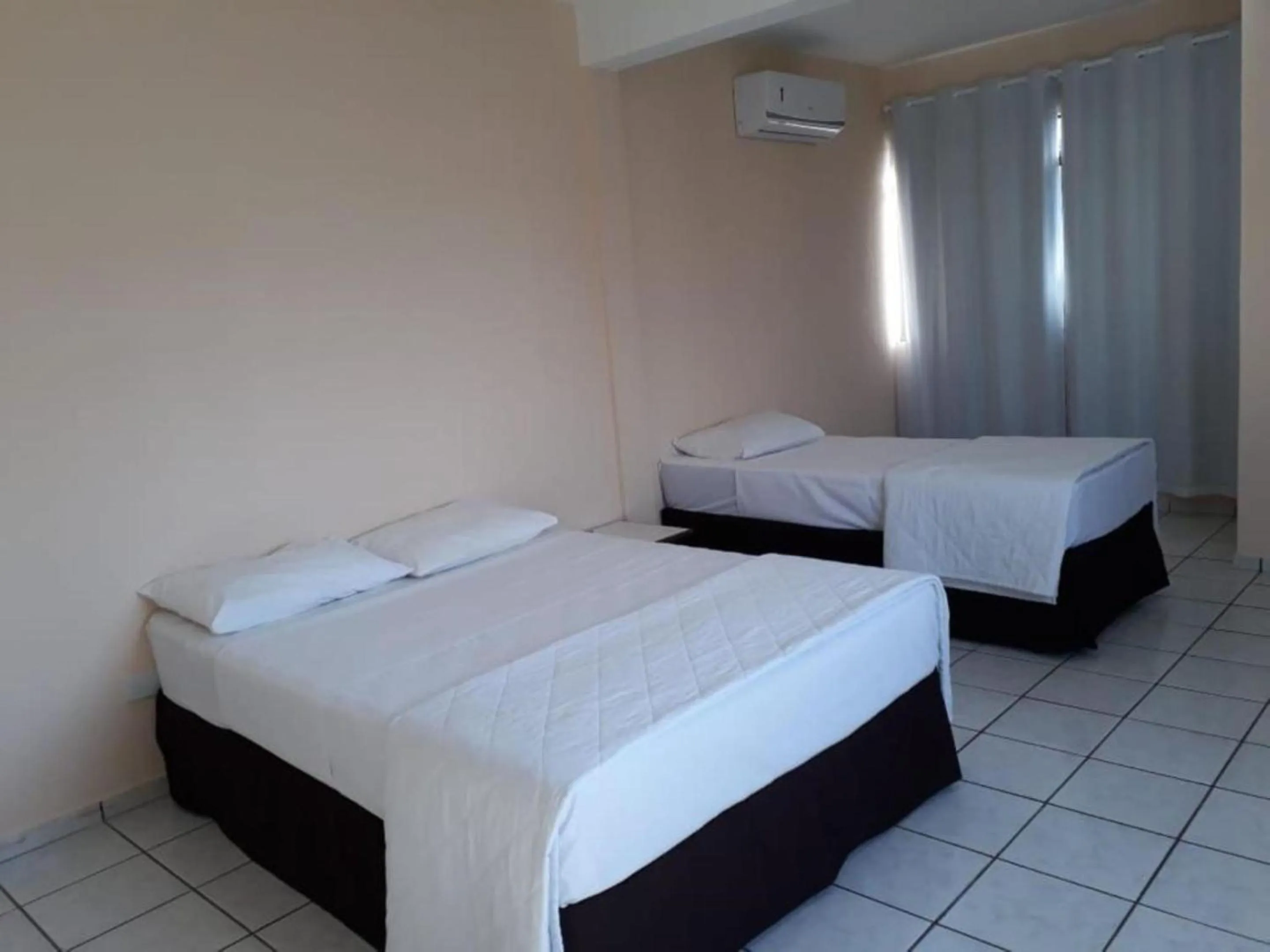 Bedroom, Bed in Smart Cataratas Hotel