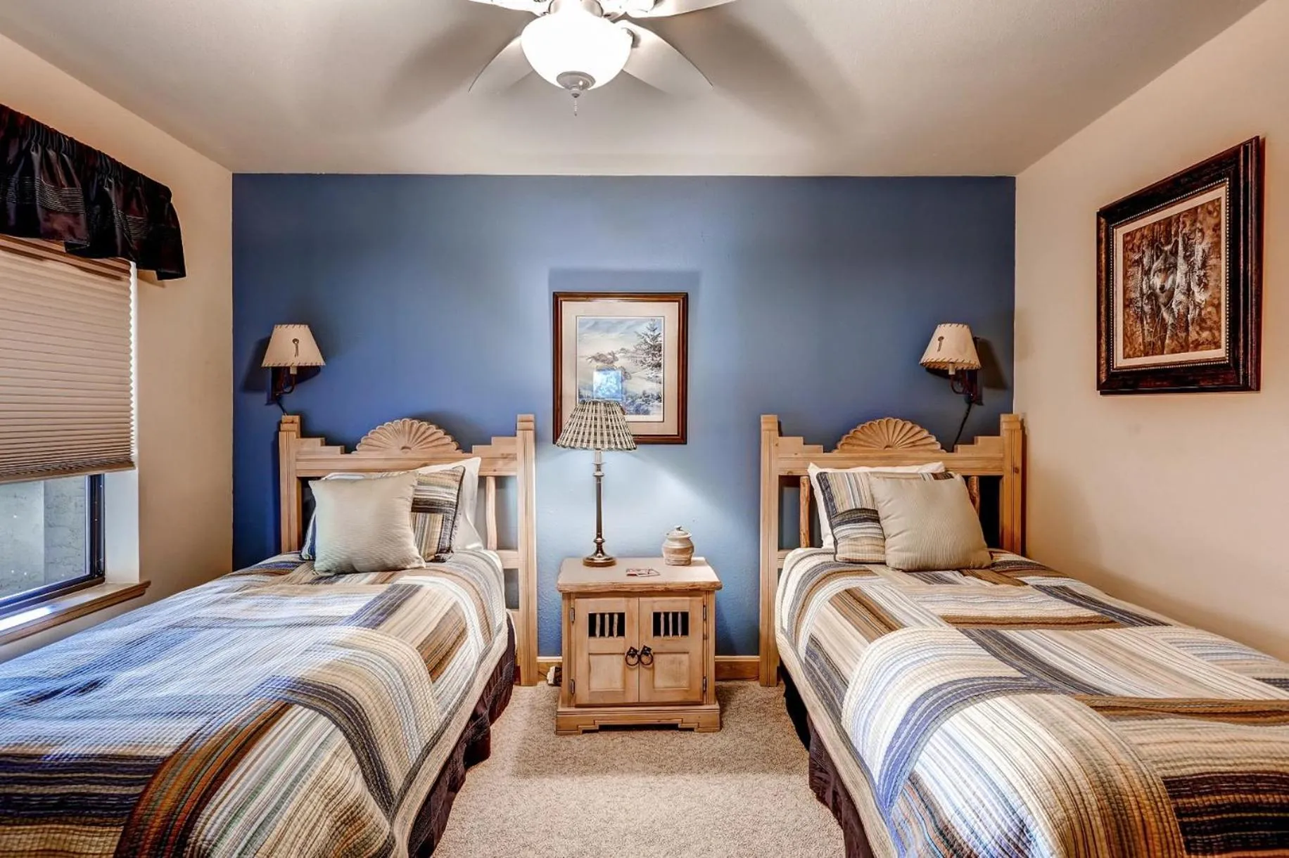 Bedroom, Bed in Seasons at Avon, A Vail Resorts Property