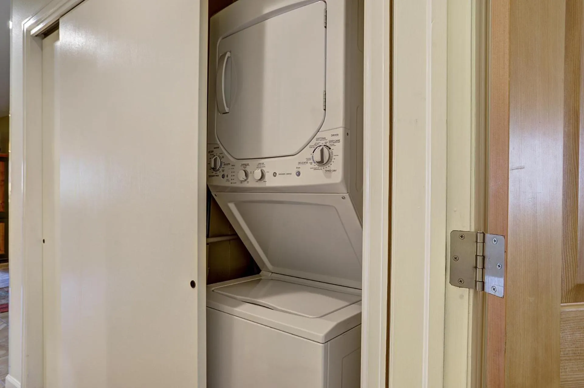 washing machine in Seasons at Avon, A Vail Resorts Property