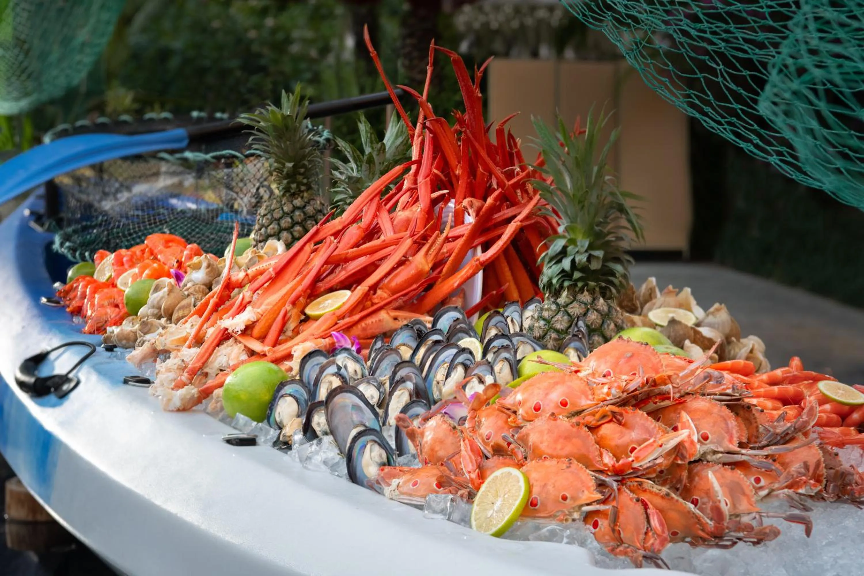 Food and drinks in Wyndham Sanya Bay