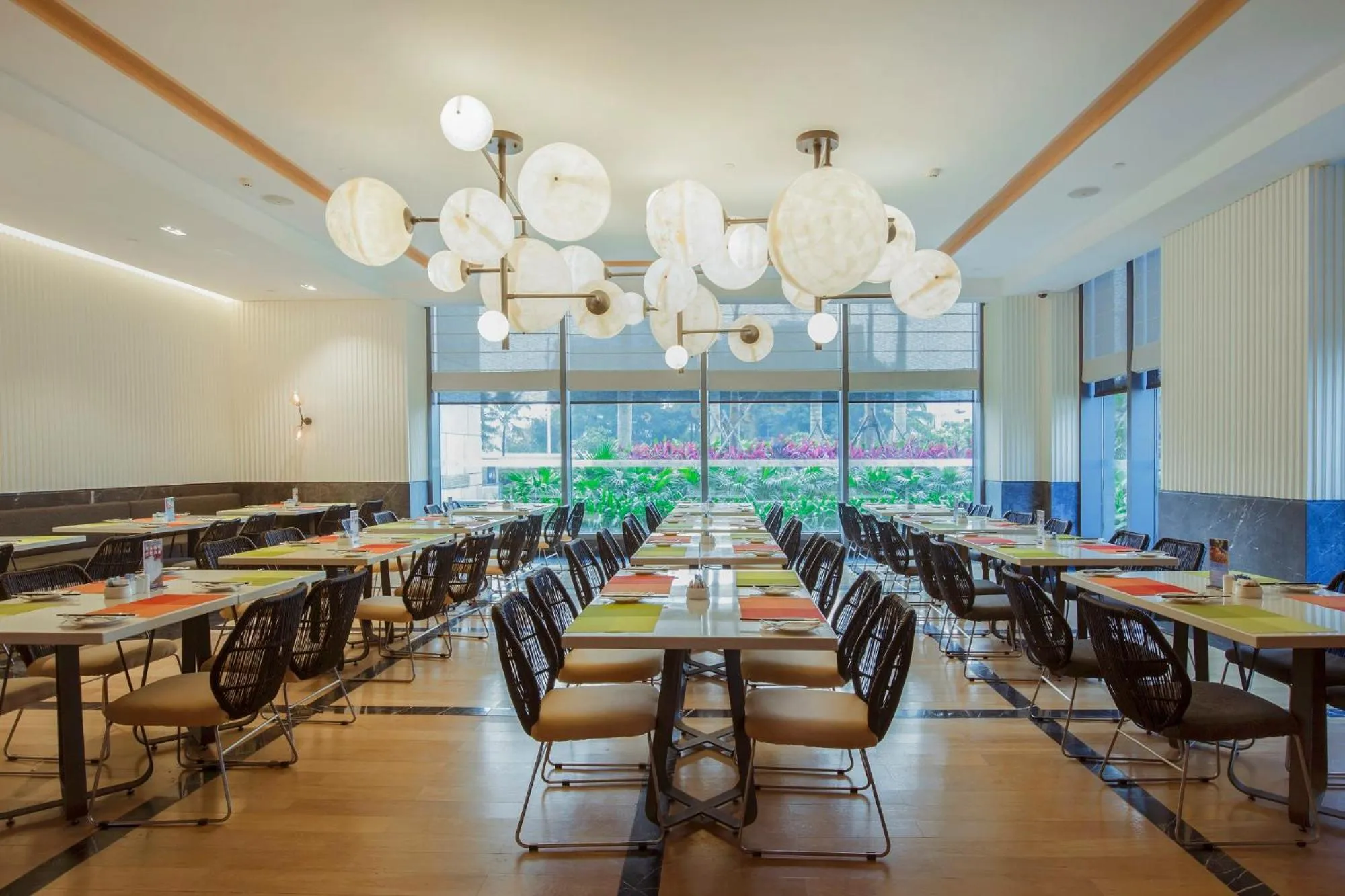 Restaurant/places to eat in Wyndham Sanya Bay