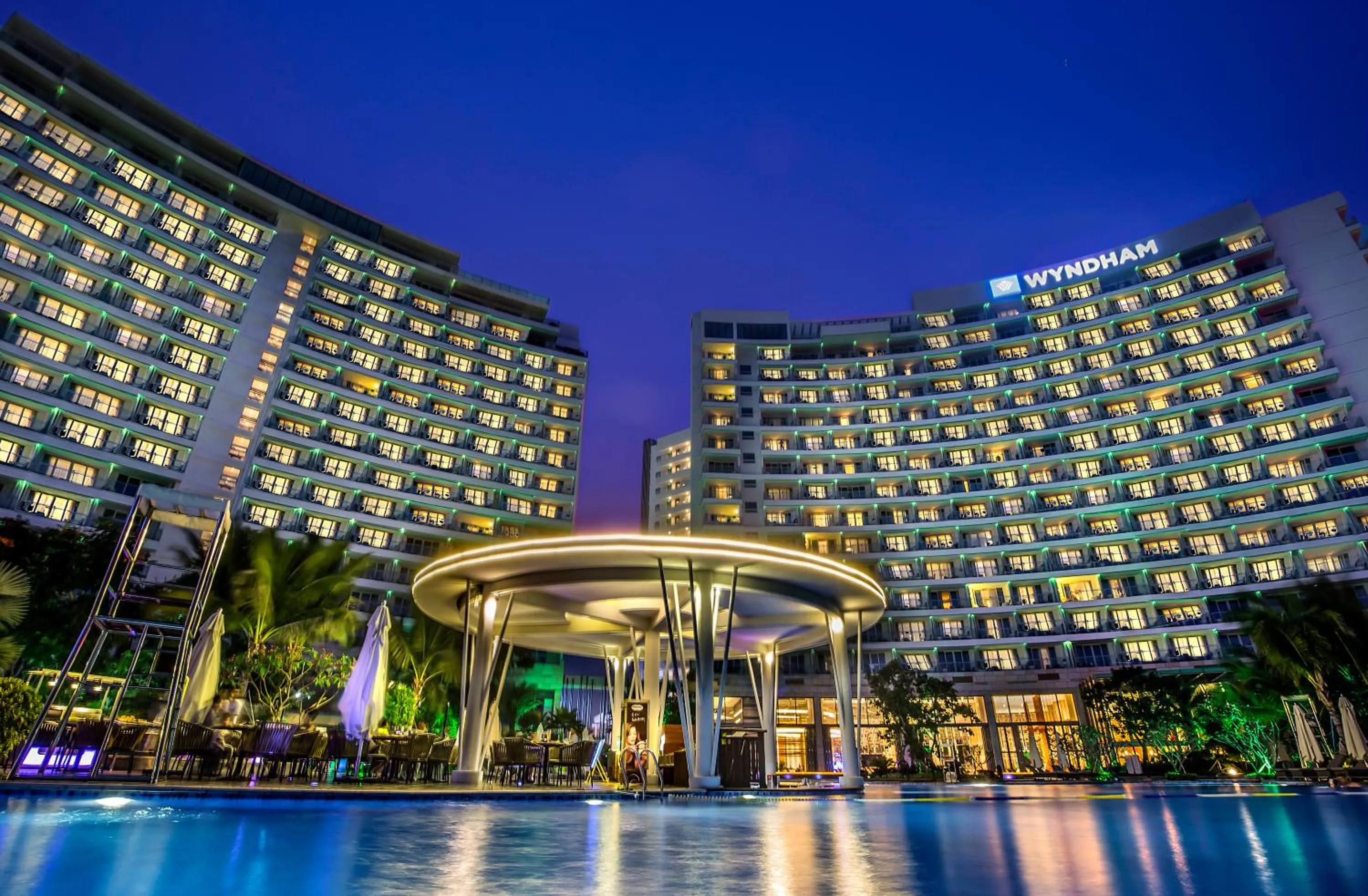 Property building in Wyndham Sanya Bay